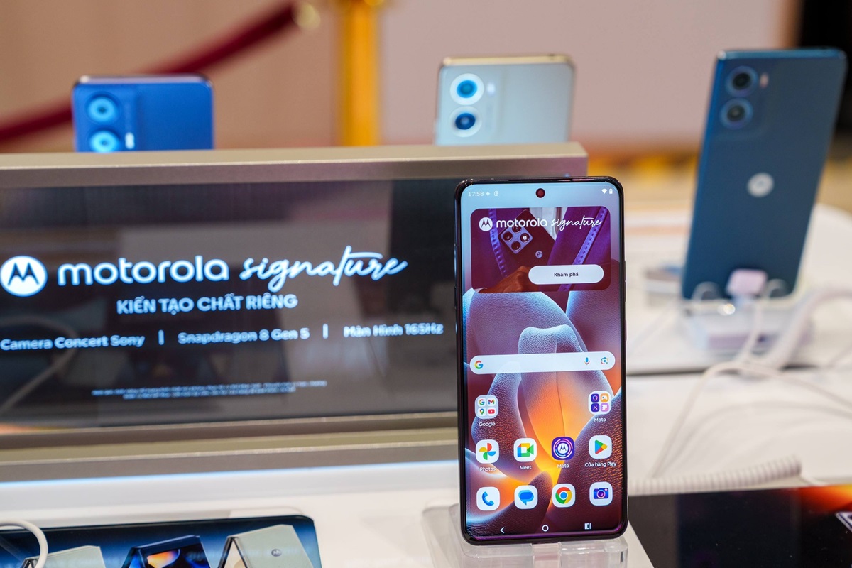 Tái khẳng định dấu ấn, Motorola tung điện thoại cao cấp signature và edge 70 - tinh tế, pin bền, camera bắt trọn - 647598617 26127930093502080 7912892258197398749 n