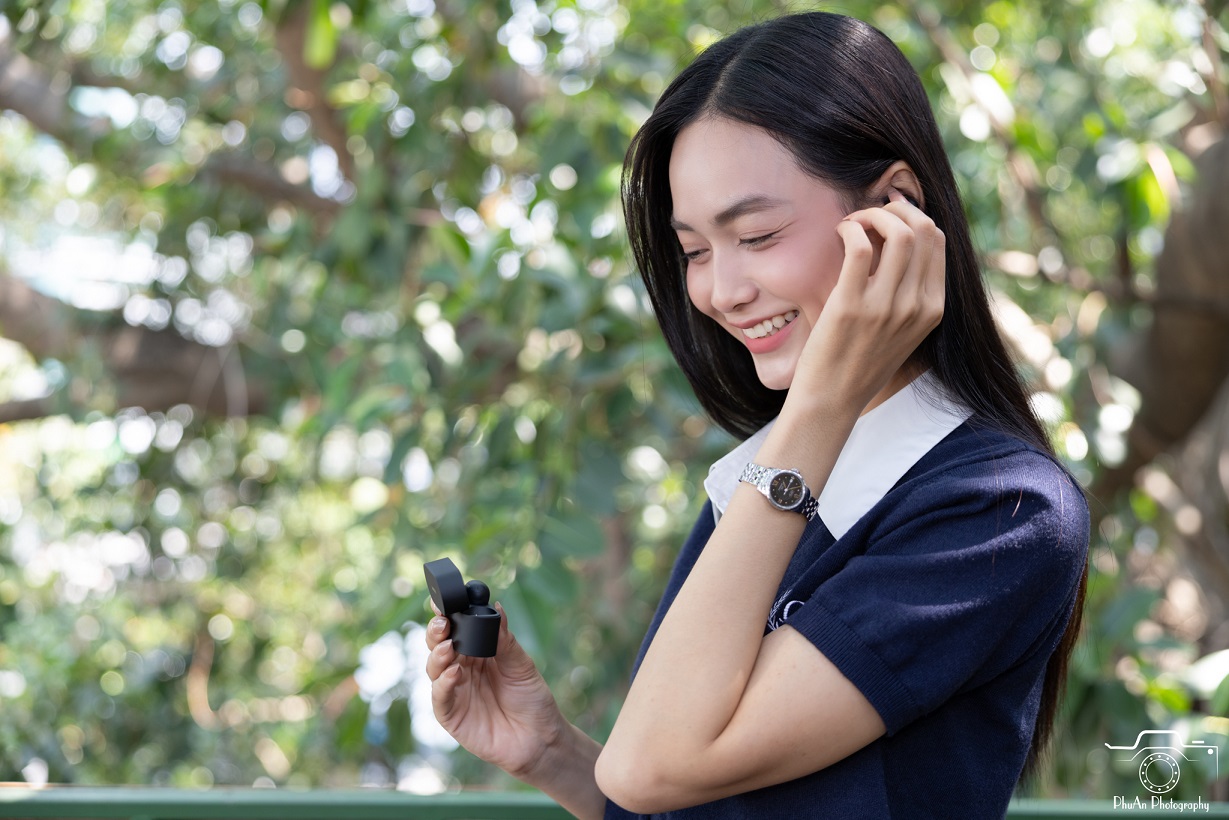 WF-1000XM6, tai nghe chống ồn có chất âm hay, có thể đeo thời gian dài không ngại 1 WF-1000XM6, tai nghe chống ồn có chất âm hay, có thể đeo thời gian dài không ngại - BAPH4946 Edit 8