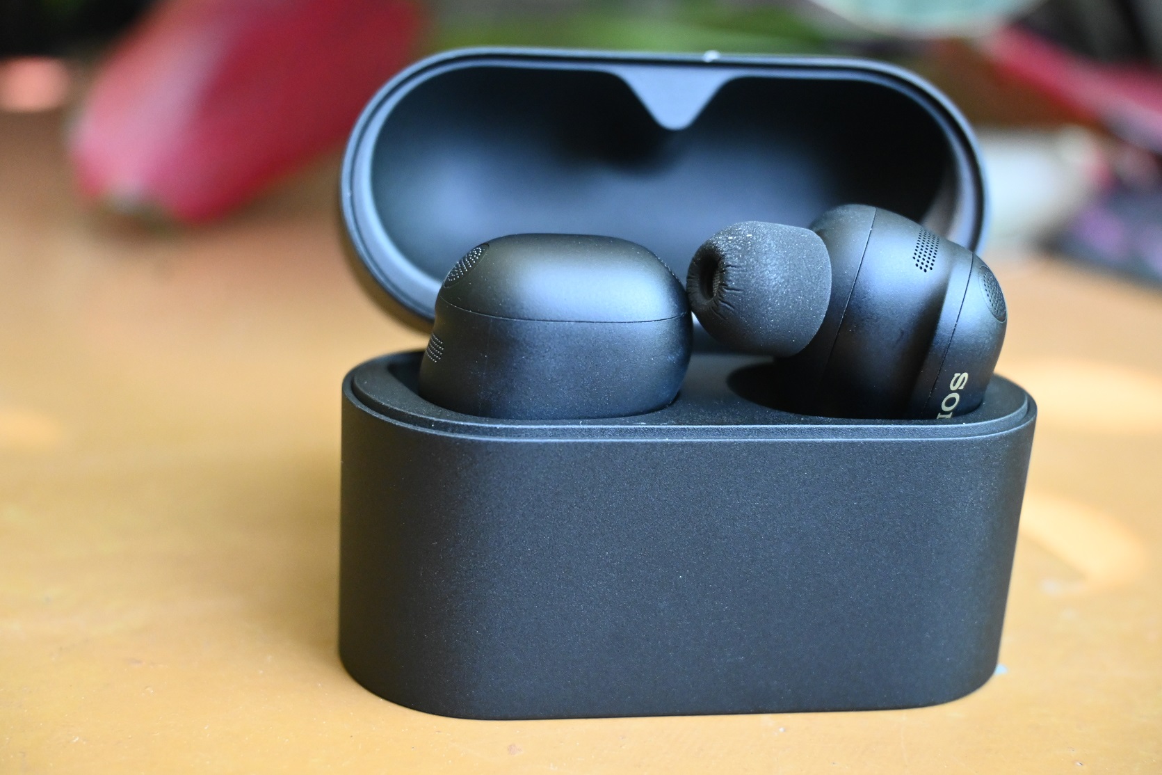 WF-1000XM6, tai nghe chống ồn có chất âm hay, có thể đeo thời gian dài không ngại 5 WF-1000XM6, tai nghe chống ồn có chất âm hay, có thể đeo thời gian dài không ngại - DSC 5981