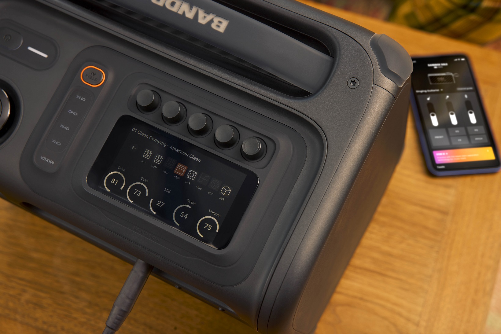 Mở bán JBL BandBox, dòng amp và loa di động đa dụng với tích hợp AI -