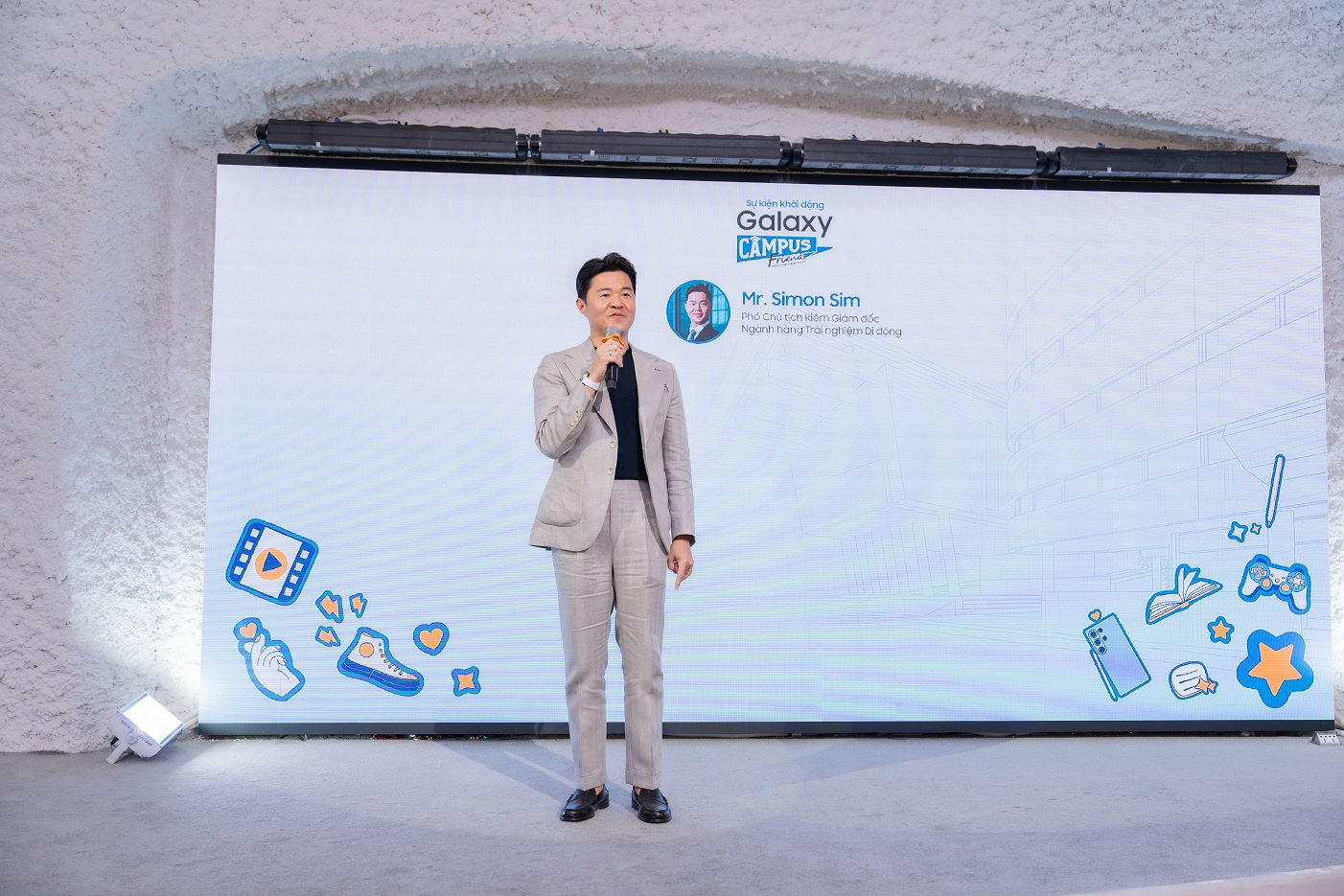 Samsung công bố 50 Đại sứ sinh viên mùa 3, tuyển từ 4.500 hồ sơ đăng ký, sẵn sàng truyền cảm hứng - NNN07334