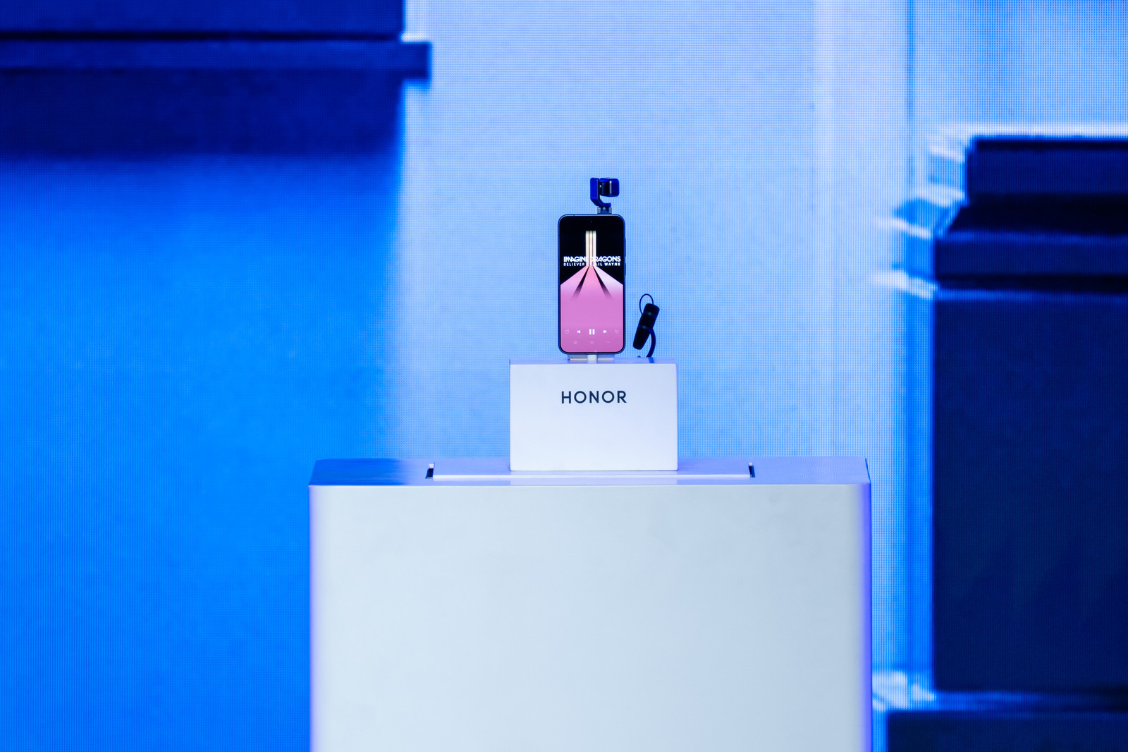 MWC 2026 - HONOR Robot Phone ra mắt, một hình thái smartphone mới khởi đầu 2 MWC 2026 - HONOR Robot Phone ra mắt, một hình thái smartphone mới khởi đầu - PAN 7296 4412151978