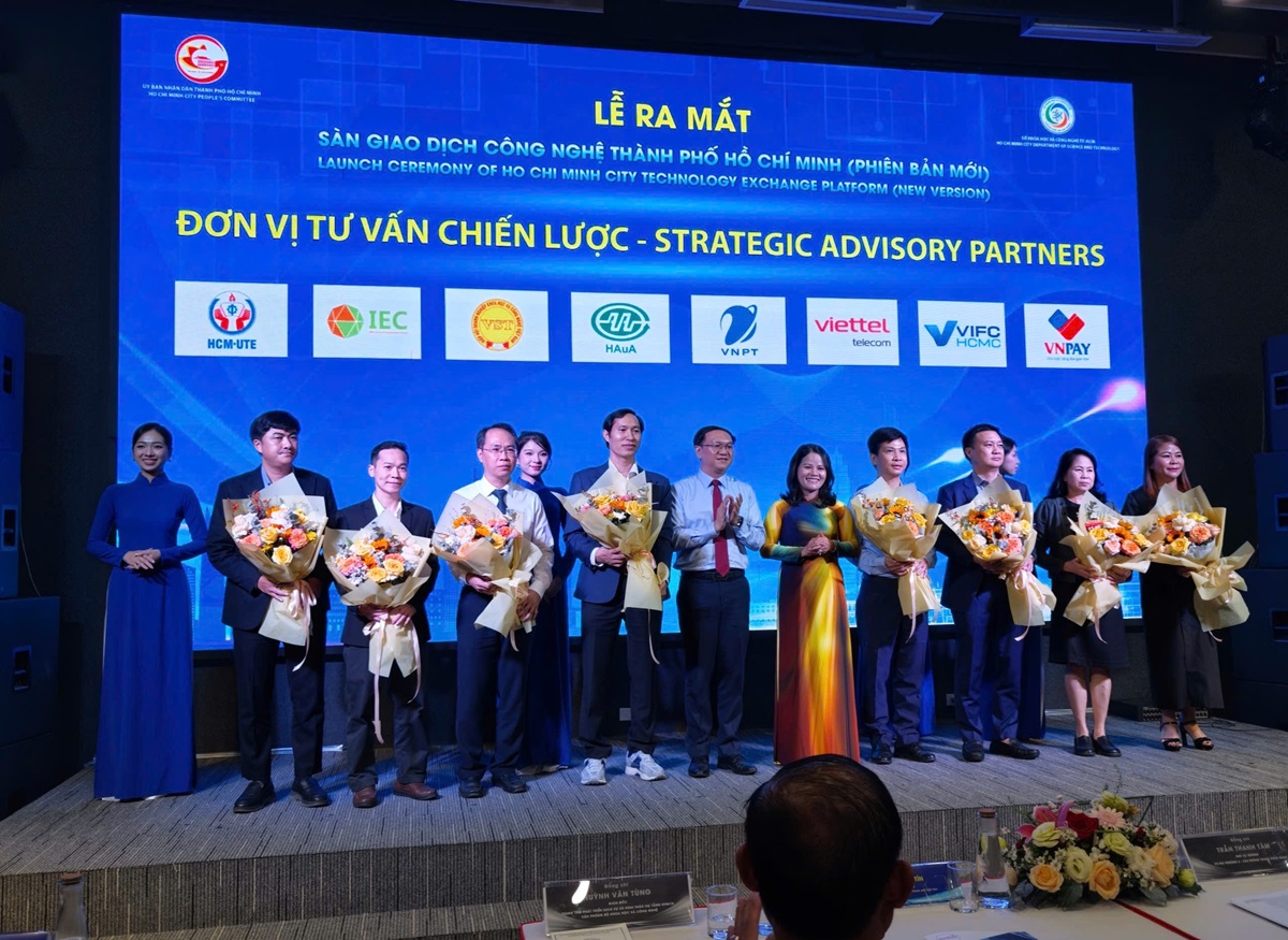 Sàn Giao dịch Công nghệ TP.HCM phiên bản mới: Chuyển từ kết nối sang giao dịch thực chất, trực quan và minh bạch - z7639782356866 c70747a03ed8464465447e5976e5ce4f