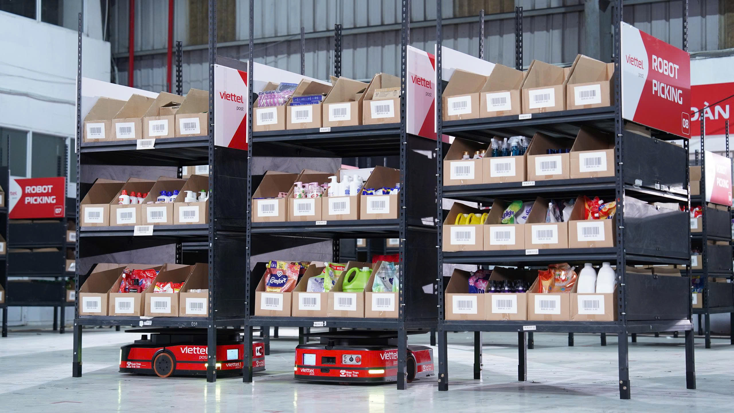 Viettel Post đạt kỷ lục lợi nhuận năm 2025 - VTP 4