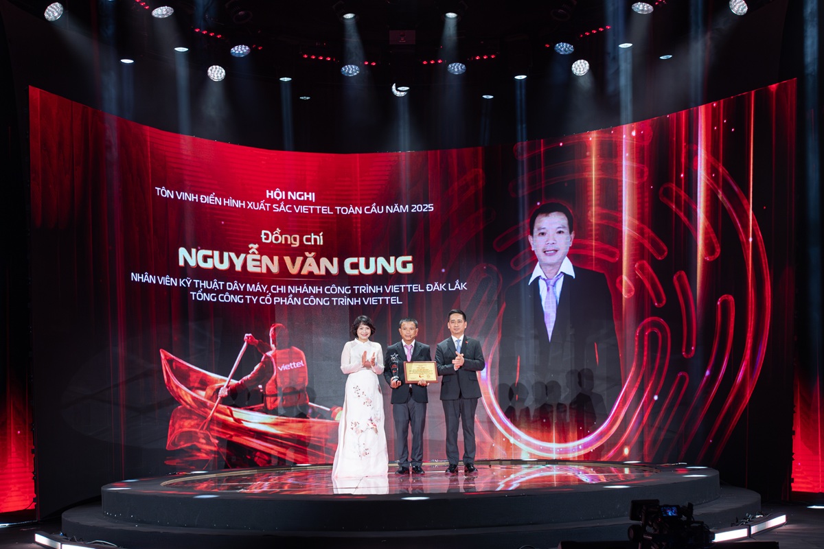 Viettel tôn vinh 20 ‘ngôi sao’ toàn cầu của tập đoàn, từ người lính kỹ thuật đến viện hàng không vũ trụ - Anh 4 3
