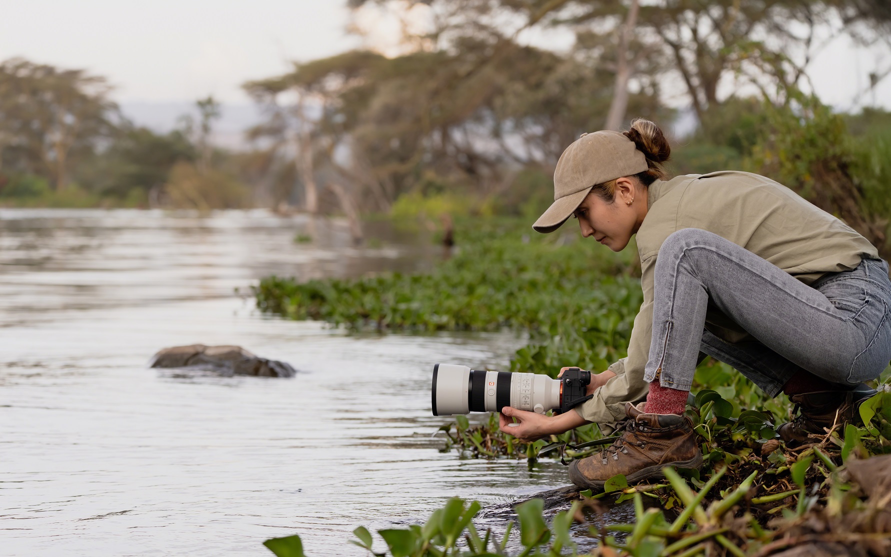 Sony Alpha 7R VI máy ảnh siêu phân giải và ống kính zoom siêu tele FE 100-400mm F4.5 GM OSS G Master™ ra mắt ở Việt Nam - CX85300 SEL70200GM2 DustMoisture