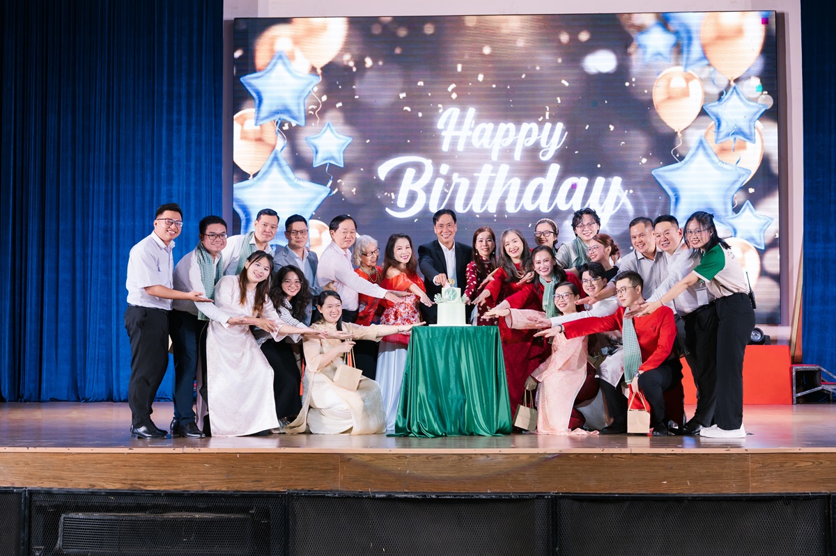 Sinh viên ngành Kinh tế đam mê lưu giữ làn điệu dân ca - điều hiếm thấy giữa thời đại của vội vàng công nghệ - Cat banh ki niem 30 nam thanh lap CLB