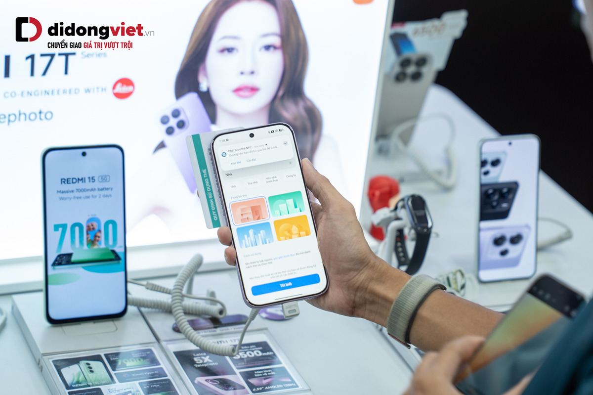 Giới trẻ hào hứng trải nghiệm và đặt mua sớm Xiaomi 17T series tại Di Động Việt, ưu đãi đến 5,5 triệu đồng 5 Giới trẻ hào hứng trải nghiệm và đặt mua sớm Xiaomi 17T series tại Di Động Việt, ưu đãi đến 5,5 triệu đồng - DSC00452
