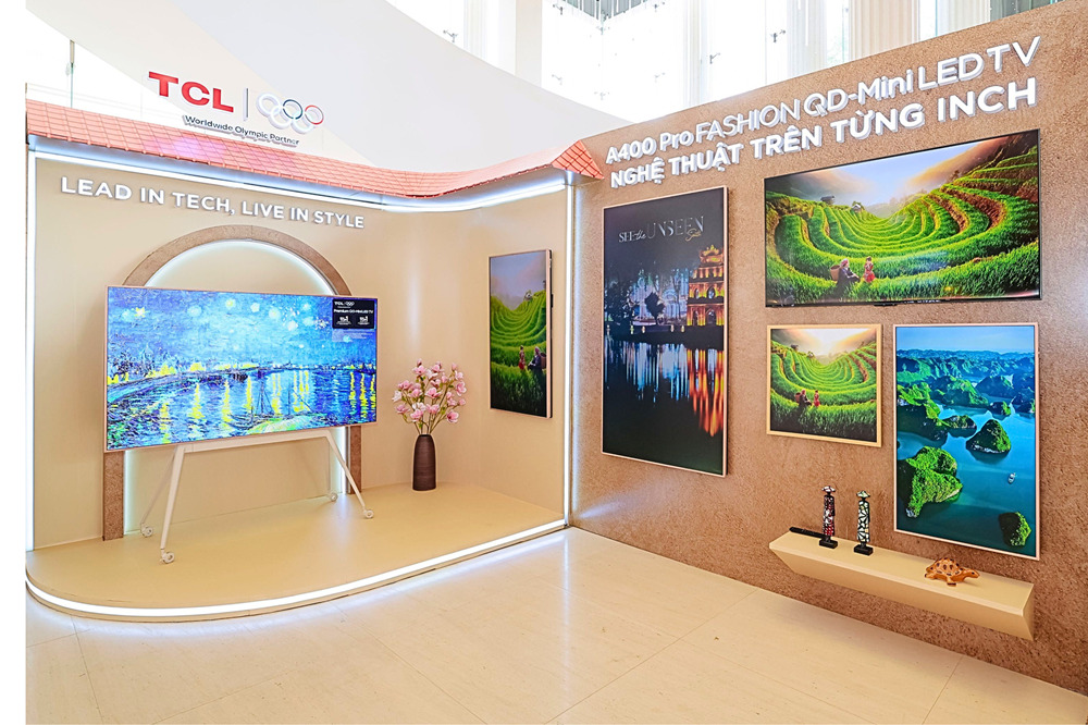 TCL tạo không gian nghệ thuật "chạm" vào dòng chảy di sản và văn hóa tại Nhà hát Hồ Gươm 2 TCL tạo không gian nghệ thuật "chạm" vào dòng chảy di sản và văn hóa tại Nhà hát Hồ Gươm - Fashion TV 1