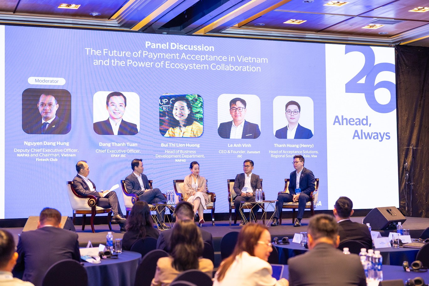 Visa và NAPAS tăng cường hợp tác nhằm thúc đẩy hệ sinh thái chấp nhận thanh toán số tại Việt Nam - Panel Discussion The Future of Payment Acceptance in Vietnam and the Power of Ecosystem Collaboration