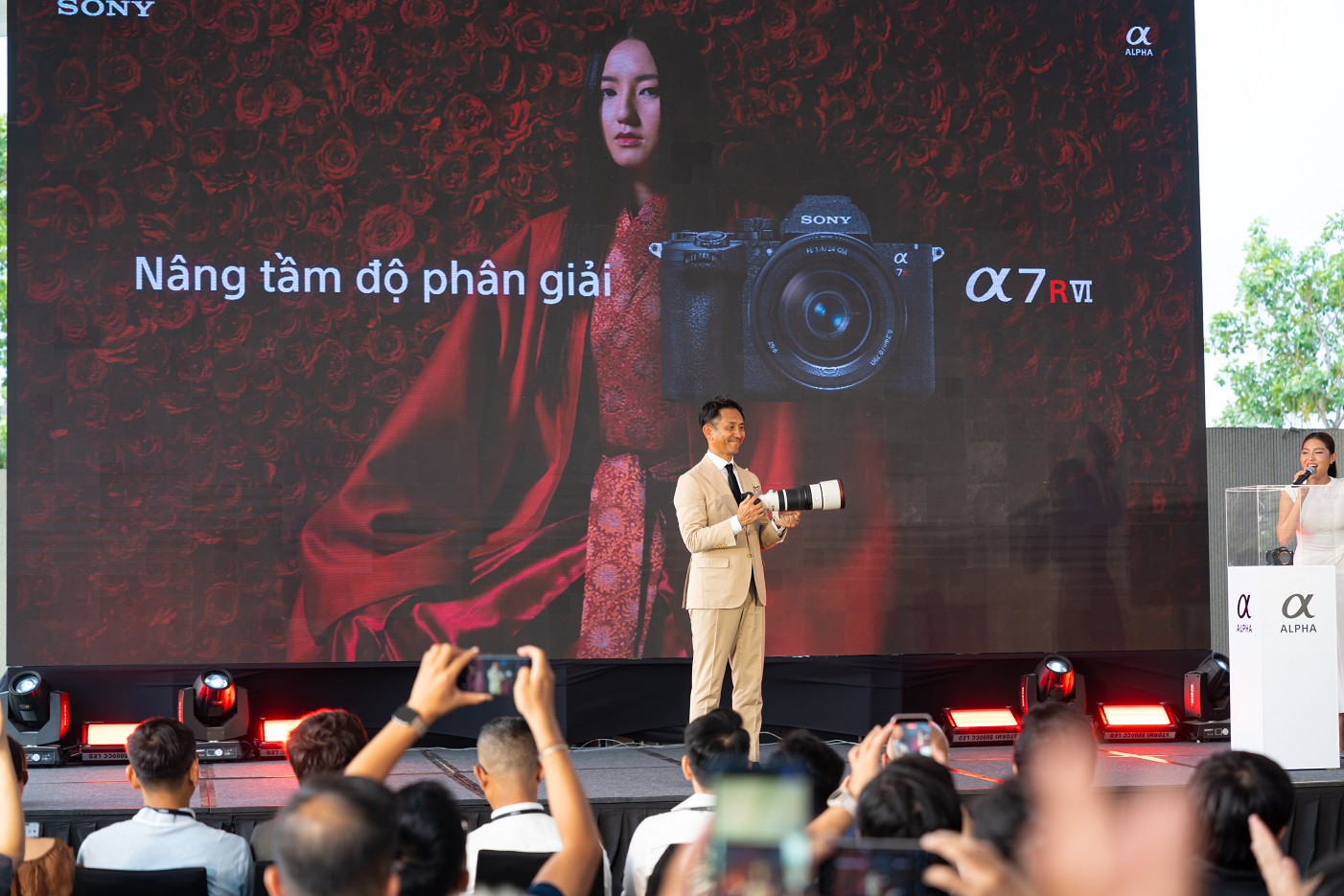 Sony Alpha 7R VI máy ảnh siêu phân giải và ống kính zoom siêu tele FE 100-400mm F4.5 GM OSS G Master™ ra mắt ở Việt Nam - Sony 45