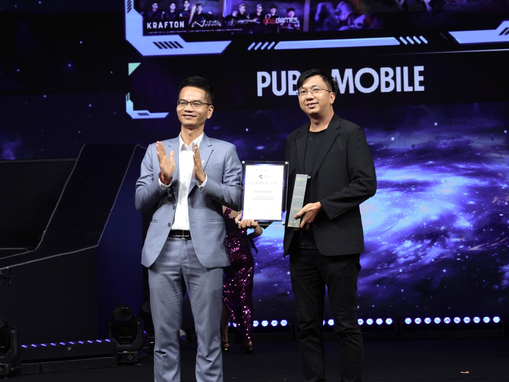 VNGGames là Nhà phát hành game xuất sắc lần thứ 4, PUBG Mobile đạt Giải thưởng thành tựu ESports Việt Nam - TAN02457