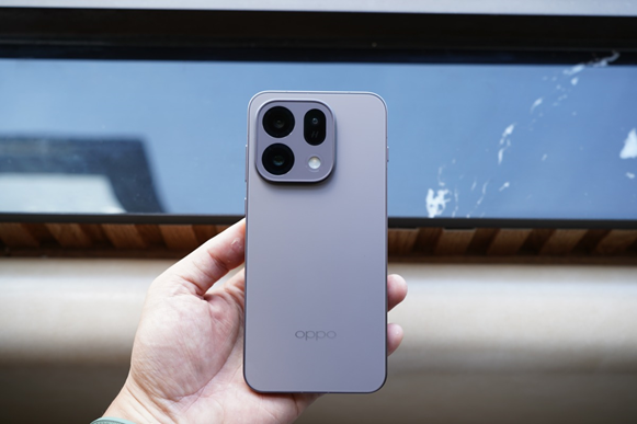 OPPO Find X9s: Nhỏ gọn, pin vô đối, nhiếp ảnh đầy cảm xúc từ Hasselblad 1 OPPO Find X9s: Nhỏ gọn, pin vô đối, nhiếp ảnh đầy cảm xúc từ Hasselblad - image 6