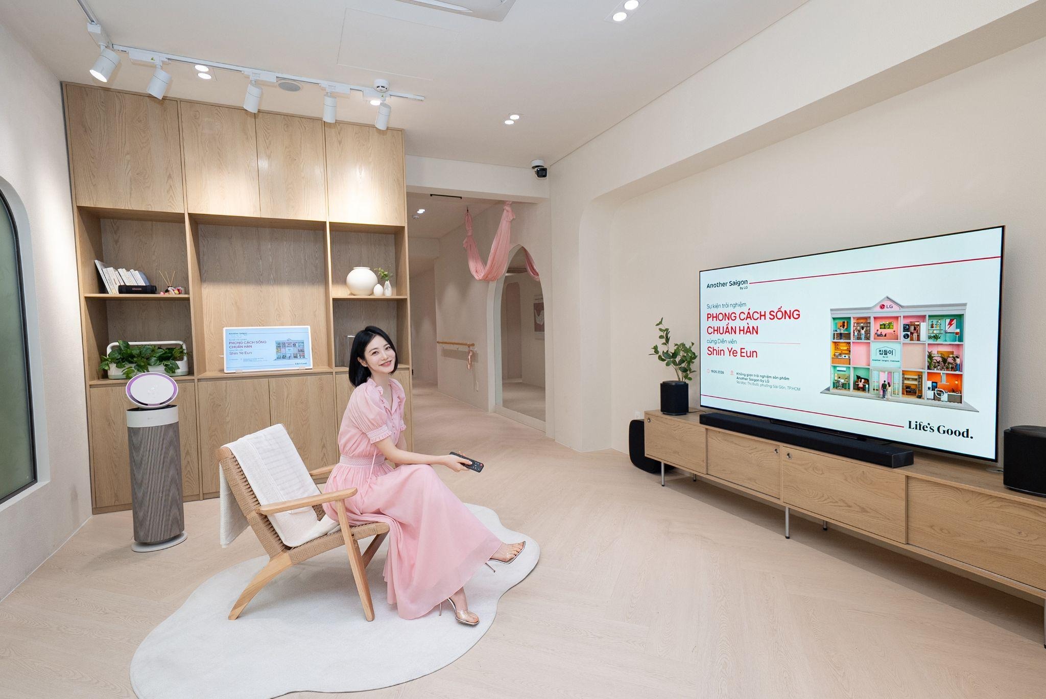 Nữ diễn viên Shin Ye Eun đến Việt Nam, khởi động chiến dịch “Chọn K-Tech, Sống Chuẩn Hàn” - image 65
