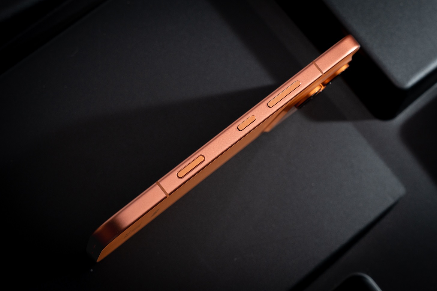 HONOR 600 Series tăng trưởng 145% doanh thu so với thế hệ tiền nhiệm, sau 1 tuần mở bán - 600 PRO 1