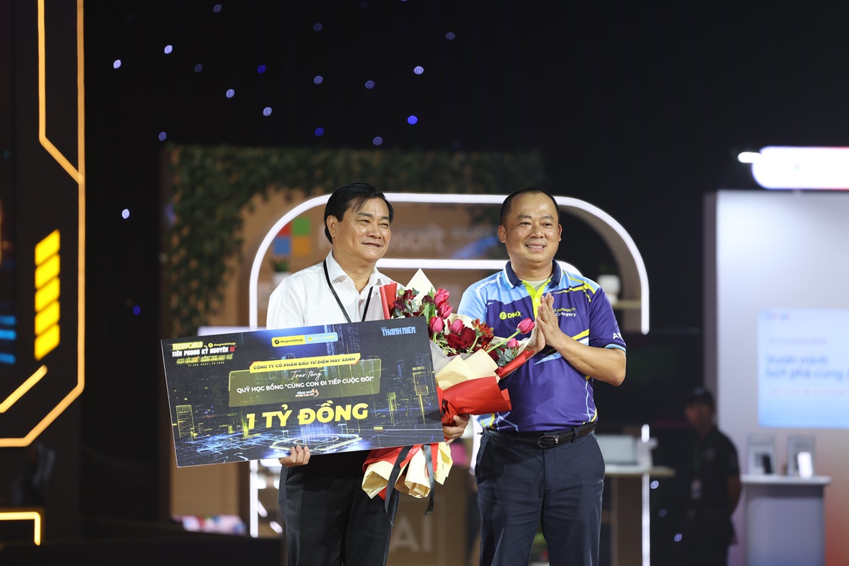 TECHWORLD by Thế Giới Di Động: Sân chơi khám phá công nghệ AI, thu hút hàng nghìn bạn trẻ 4 TECHWORLD by Thế Giới Di Động: Sân chơi khám phá công nghệ AI, thu hút hàng nghìn bạn trẻ - BZ1A5467