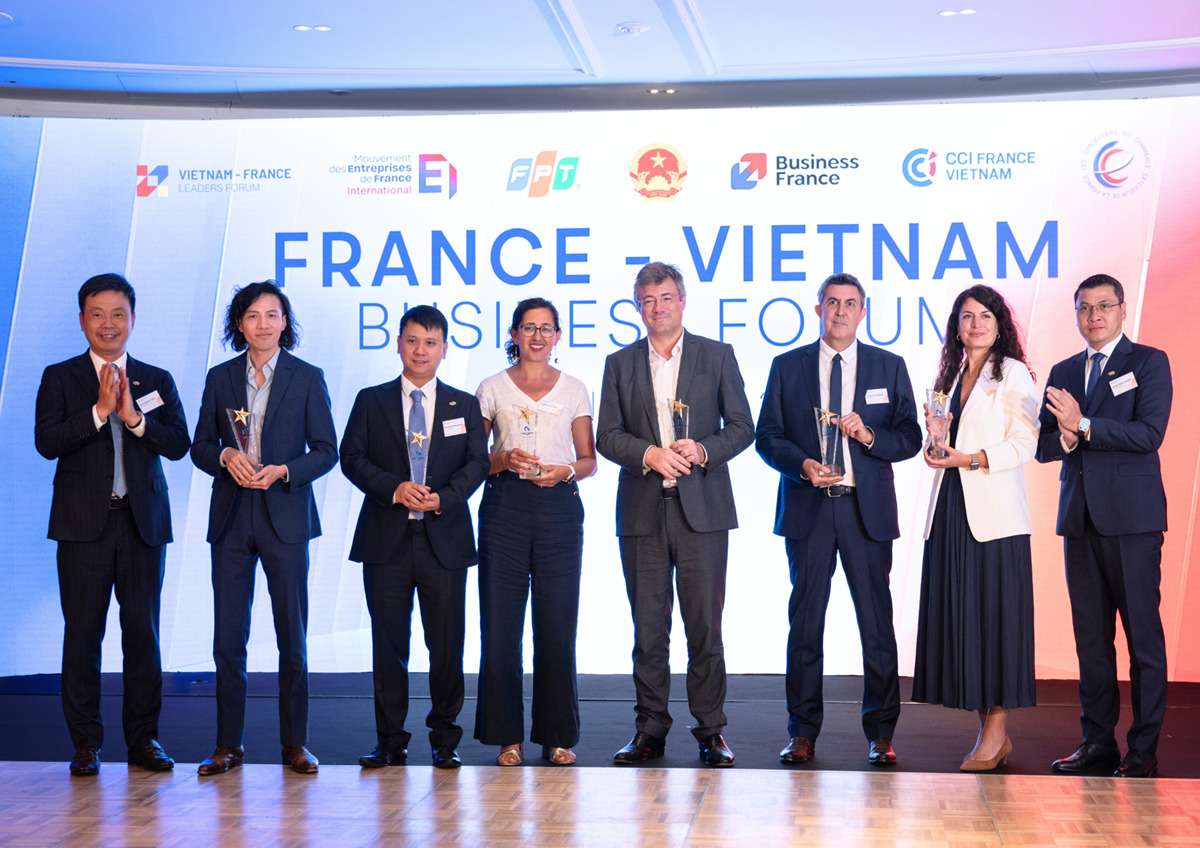 Diễn đàn Doanh nghiệp Việt Nam – Pháp 2026, cùng bàn về chủ đề AI 1 Diễn đàn Doanh nghiệp Việt Nam – Pháp 2026, cùng bàn về chủ đề AI - Dai dien cac lanh dao doanh nghiep tham gia dien dan 2