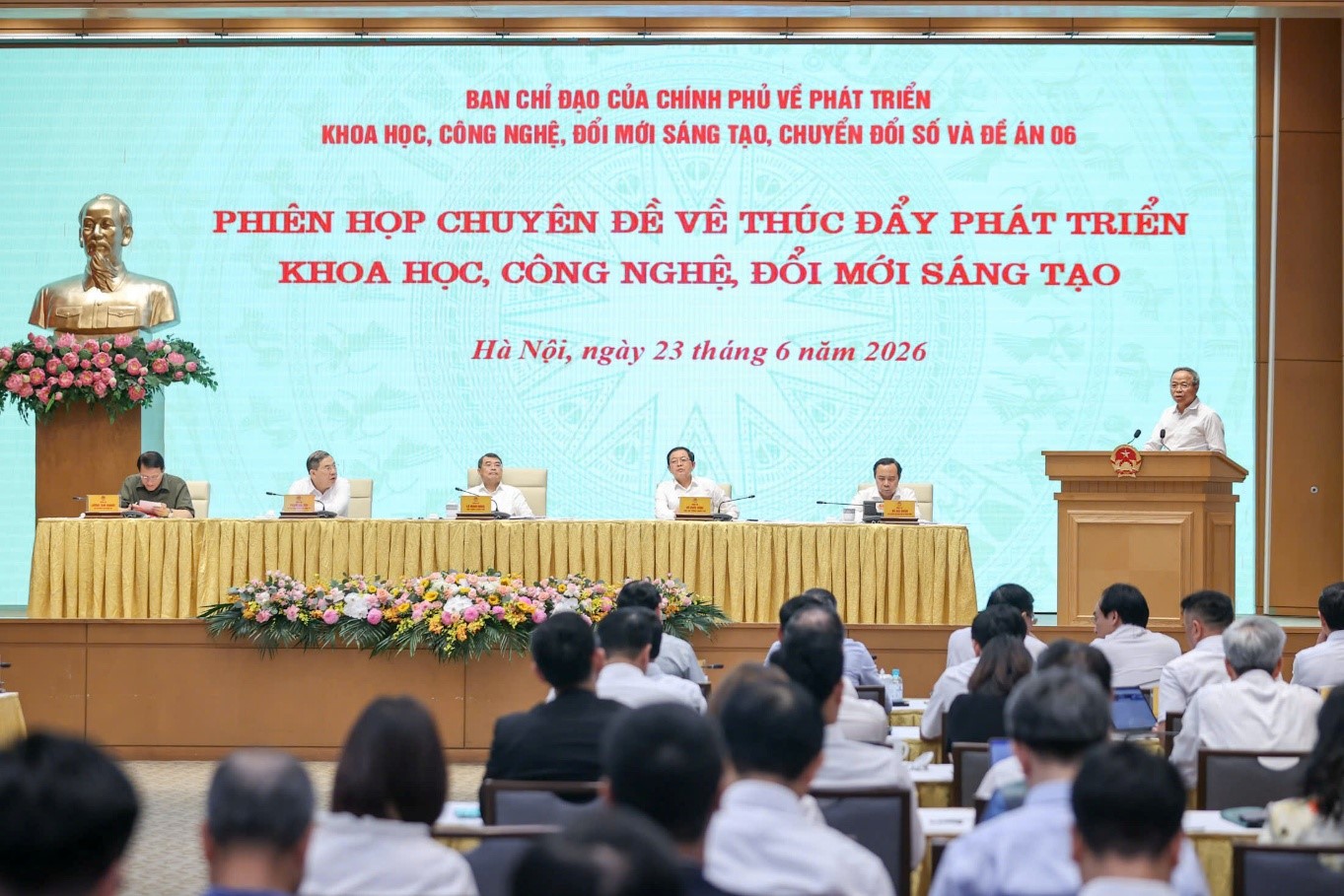 CMC đề xuất cơ chế phân vai rõ ràng để doanh nghiệp công nghệ có thể nhận nhiệm vụ quốc gia, hậu kiểm minh bạch - Ong Trung Chinh CMC