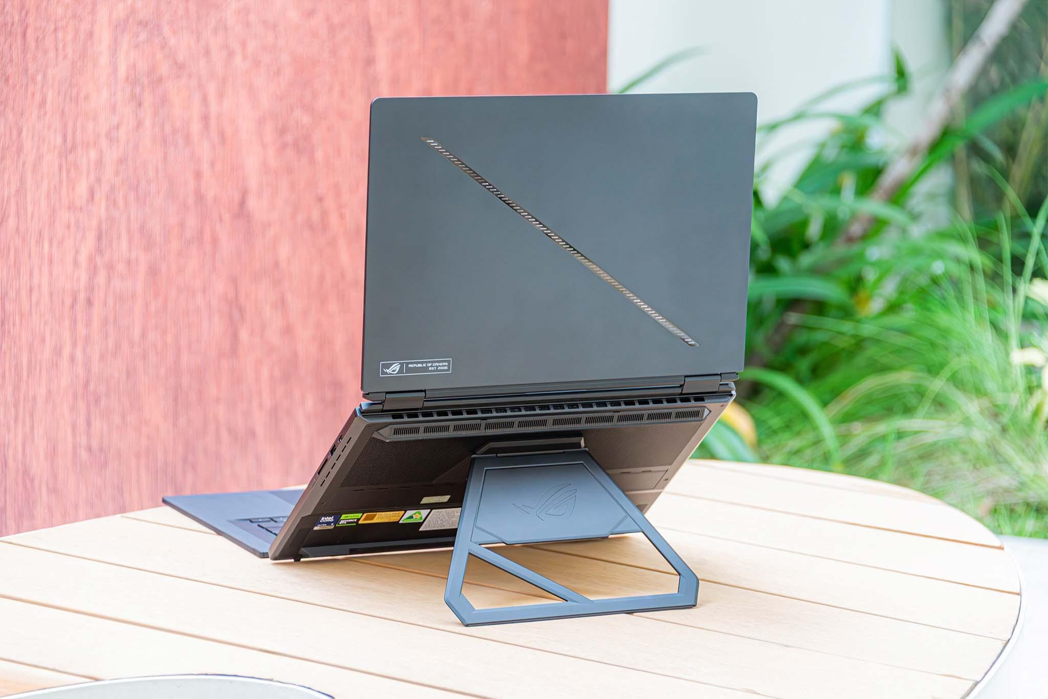 Mở bán bộ ba laptop gaming cao cấp ROG Zephyrus Duo, G14 và G16, mang sức mạnh mơ ước, giá từ 74 - 200 triệu đồng 4 Mở bán bộ ba laptop gaming cao cấp ROG Zephyrus Duo, G14 và G16, mang sức mạnh mơ ước, giá từ 74 - 200 triệu đồng - image 77