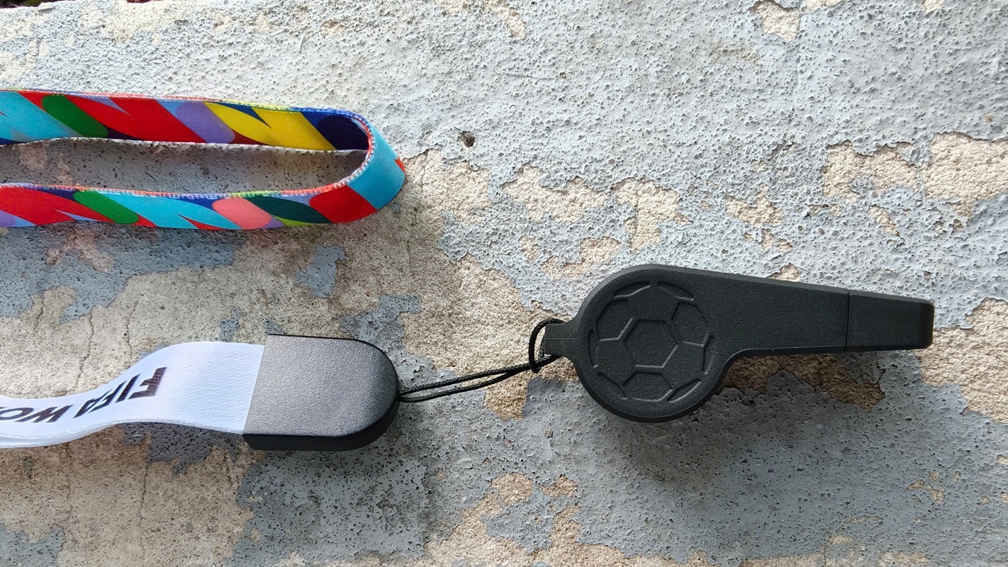 Nhanh tay sưu tập SanDisk USB-C Flash Drive phiên bản FIFA World Cup 2026 dành cho người hâm mộ bóng đá 3 Nhanh tay sưu tập SanDisk USB-C Flash Drive phiên bản FIFA World Cup 2026 dành cho người hâm mộ bóng đá - z7932602066599 248b7f3a5af5a47698eace619e8ce9c4