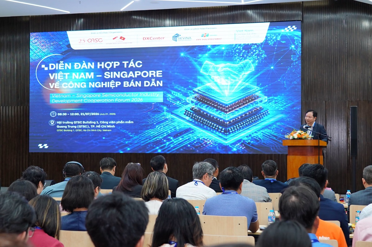 Việt Nam – Singapore hợp tác phát triển công nghiệp bán dẫn 1 Việt Nam – Singapore hợp tác phát triển công nghiệp bán dẫn - 750758223 1670388725096821 1055710814764697228 n