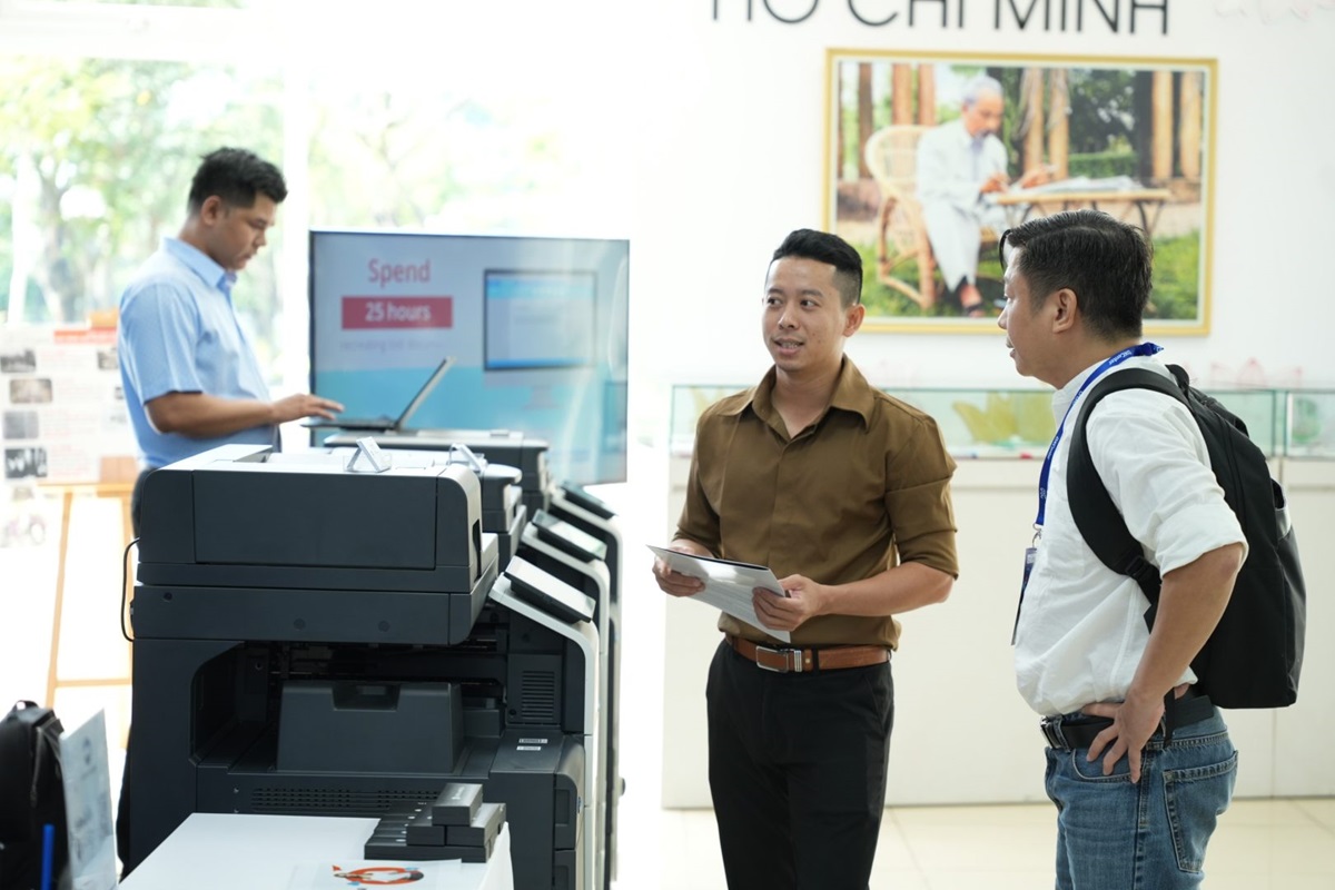 AI và chủ quyền dữ liệu - tài sản cốt lõi của doanh nghiệp và quốc gia 7 AI và chủ quyền dữ liệu - tài sản cốt lõi của doanh nghiệp và quốc gia - DSC01207 opq3026036868