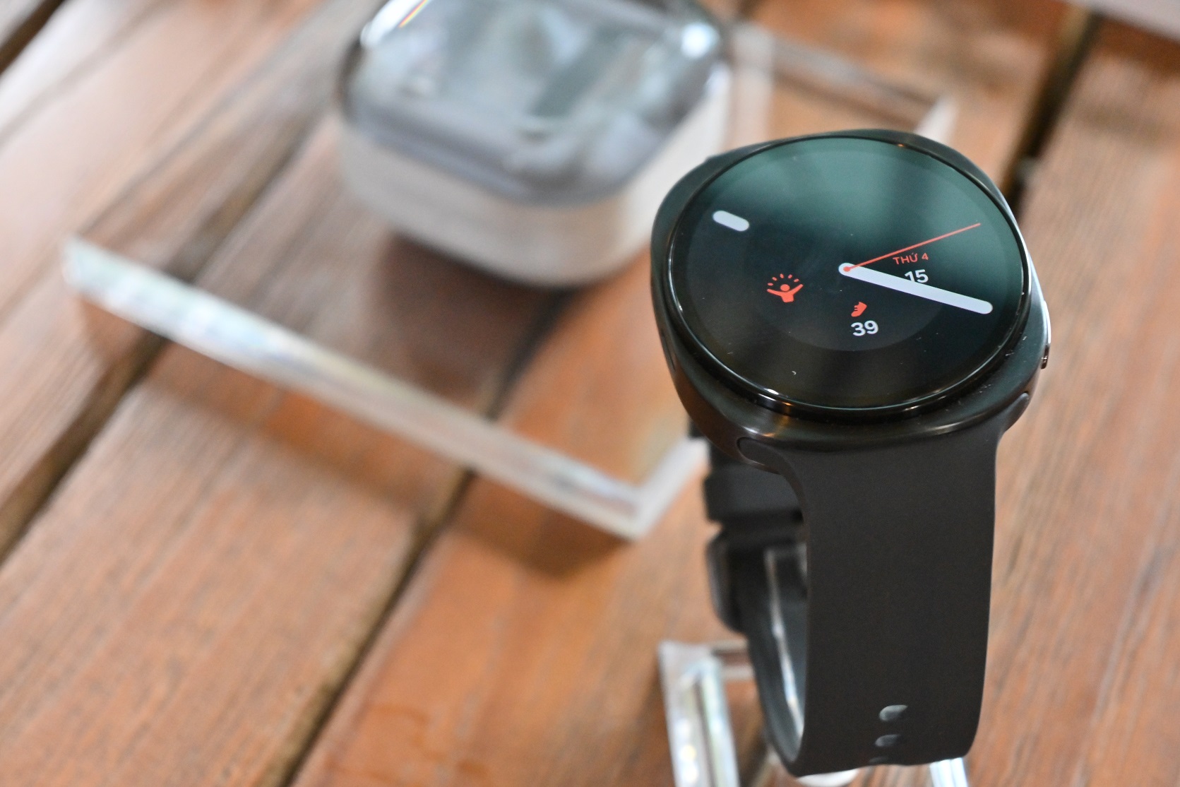 Samsung Galaxy Ultra2 và Galaxy Watch9, tăng cường AI chăm sóc sức khỏe 5 Samsung Galaxy Ultra2 và Galaxy Watch9, tăng cường AI chăm sóc sức khỏe - DSC 6101
