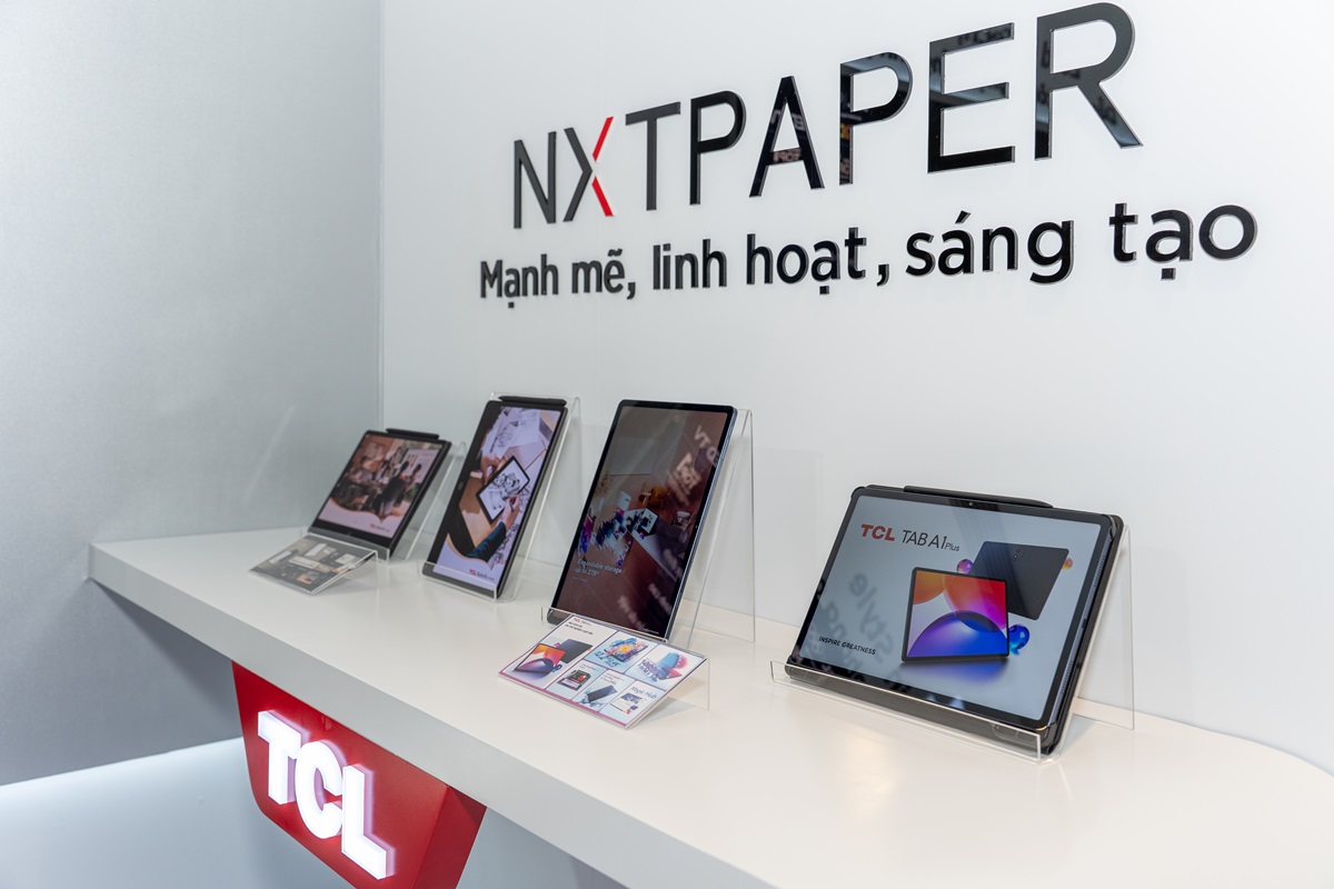 TCL và Shopee hợp tác nâng trải nghiệm và đặc quyền mua sắm trực tuyến 3 TCL và Shopee hợp tác nâng trải nghiệm và đặc quyền mua sắm trực tuyến - HM 09910