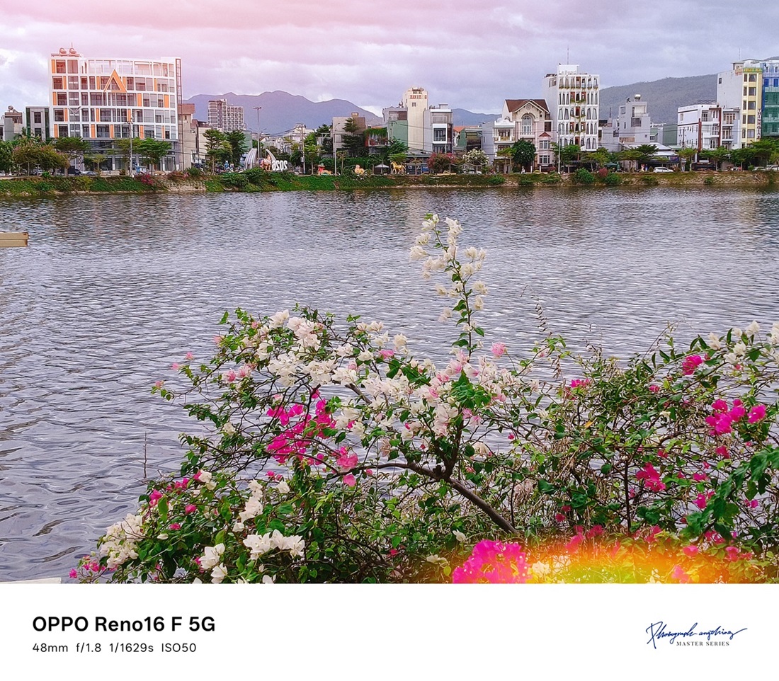 OPPO Reno16 F: Khi digicam và studio sáng tạo cùng tồn tại trong một chiếc điện thoại xinh xắn 1 OPPO Reno16 F: Khi digicam và studio sáng tạo cùng tồn tại trong một chiếc điện thoại xinh xắn - IMG20260714123318
