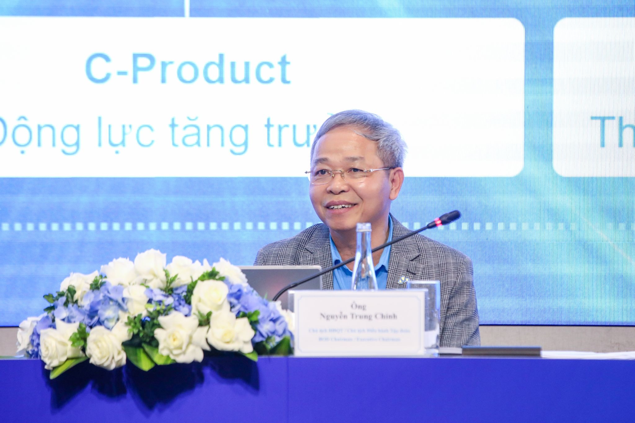 CMC đặt trọng tâm đầu tư AI, dữ liệu và hạ tầng số giai đoạn 2026-2030 1 CMC đặt trọng tâm đầu tư AI, dữ liệu và hạ tầng số giai đoạn 2026-2030 - image 27