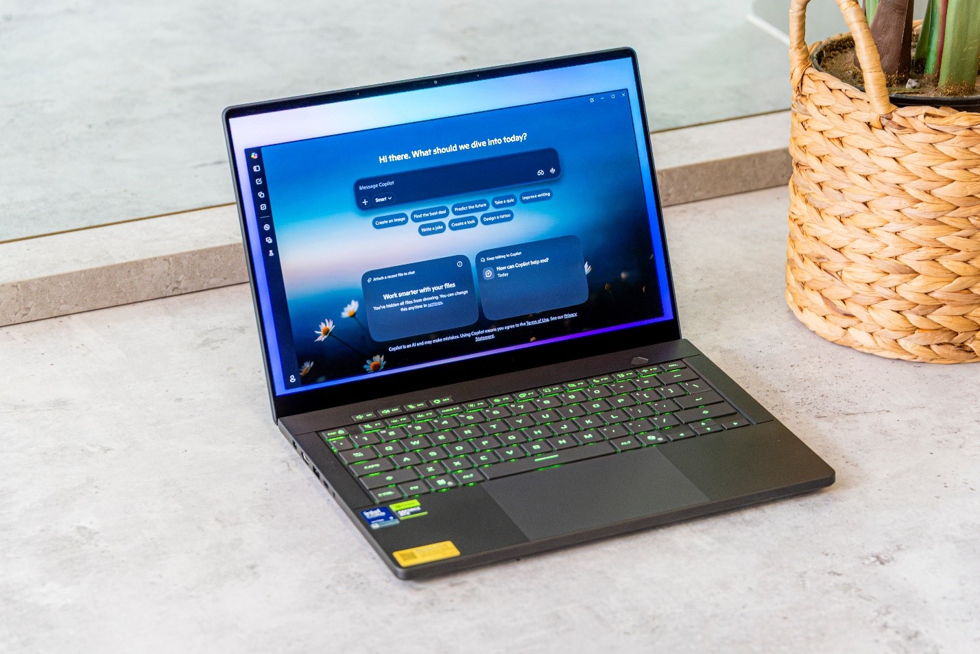Giải thưởng Editor’s Choice Award Mid 2026: ROG Zephyrus G14 (2026) GU405- Laptop gaming mỏng nhẹ cao cấp 4 Giải thưởng Editor’s Choice Award Mid 2026: ROG Zephyrus G14 (2026) GU405- Laptop gaming mỏng nhẹ cao cấp - zeph3