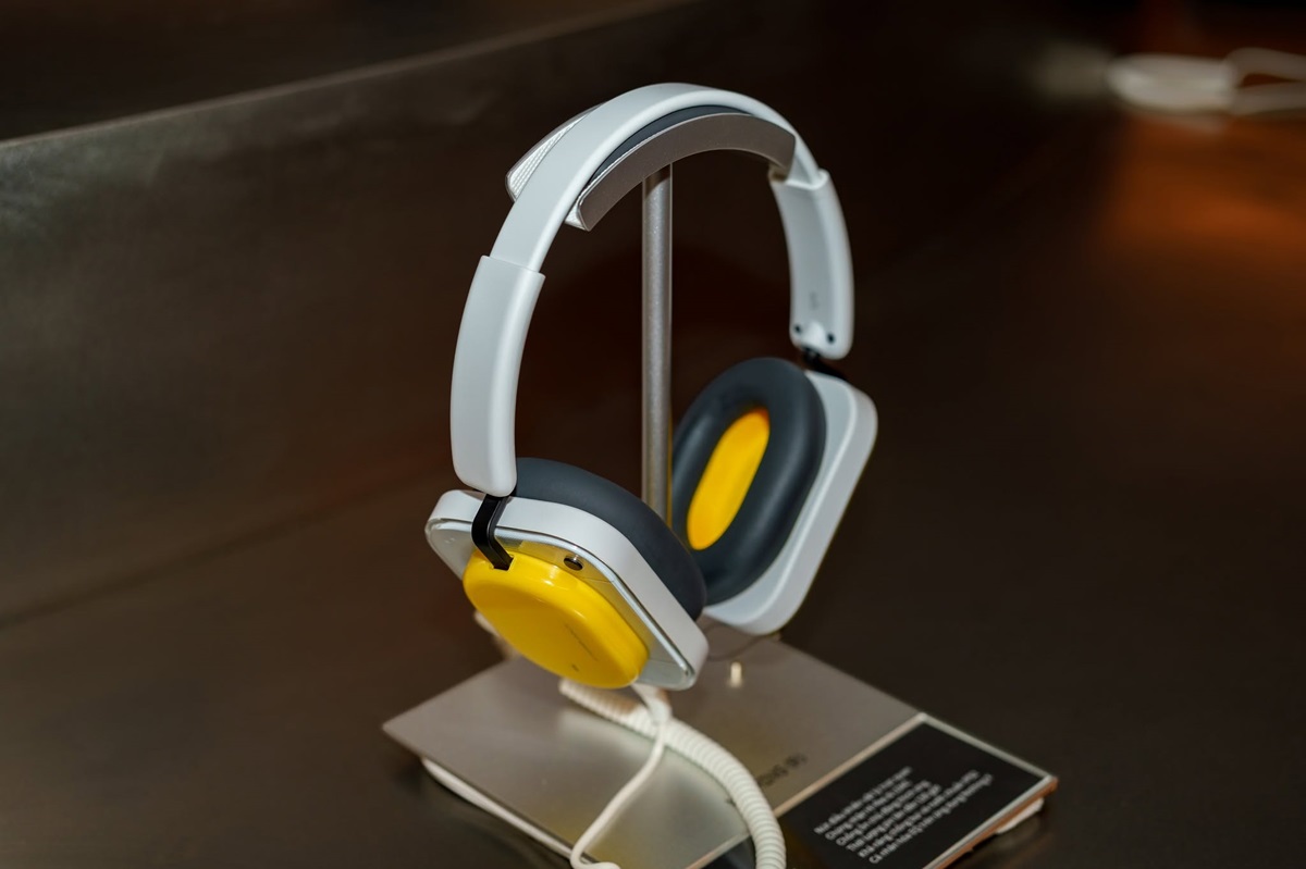Nothing hợp tác Rue Miche ra mắt điện thoại Phone (4a) Series và tai nghe Headphone (a) dành cho giới trẻ mê thời trang 9 Nothing hợp tác Rue Miche ra mắt điện thoại Phone (4a) Series và tai nghe Headphone (a) dành cho giới trẻ mê thời trang - 778587100 28015219061439831 1818333542921356160 n 1
