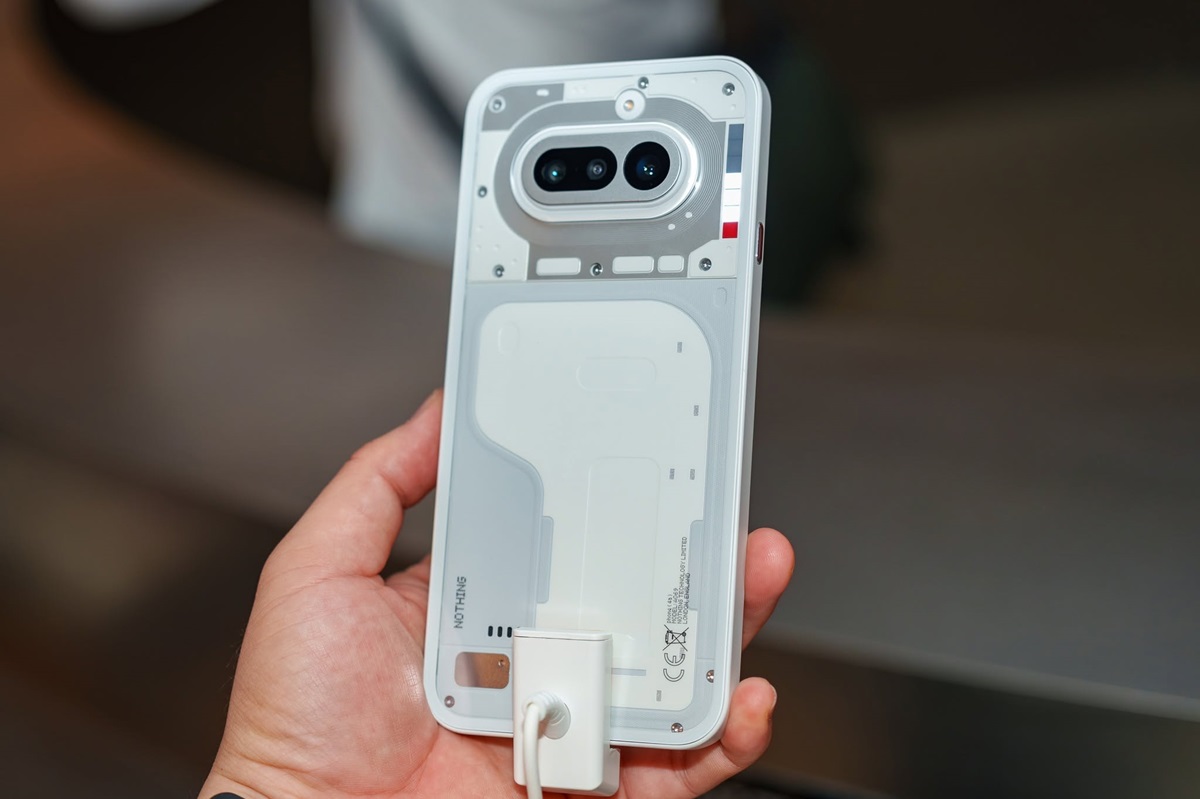 Nothing hợp tác Rue Miche ra mắt điện thoại Phone (4a) Series và tai nghe Headphone (a) dành cho giới trẻ mê thời trang 6 Nothing hợp tác Rue Miche ra mắt điện thoại Phone (4a) Series và tai nghe Headphone (a) dành cho giới trẻ mê thời trang - 779957559 28015218681439869 7923254387492428940 n 1