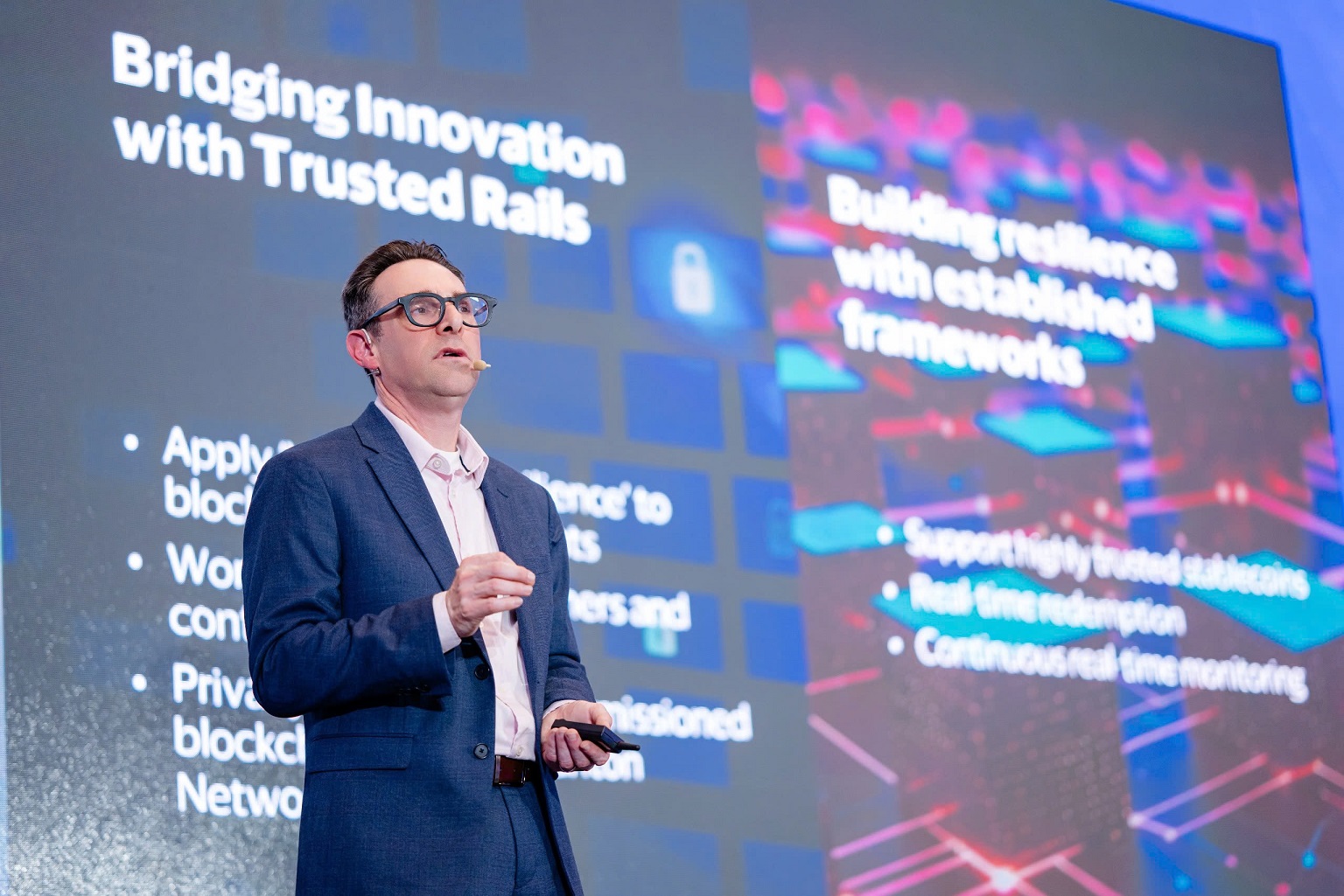 Bảo mật thanh toán ứng dụng AI, cơ hội thúc đẩy tăng trưởng - Agents of Change Mr. Mark Dresner Interim AP Regional Risk Officer