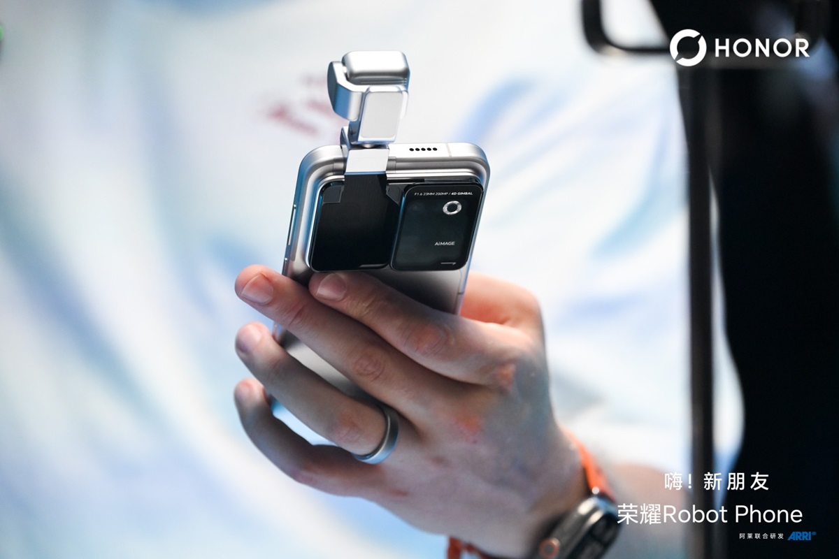 HONOR trình làng Robot Phone đầu tiên tích hợp gimbal cơ học, nâng tầm quay phim chuyên nghiệp 3 HONOR trình làng Robot Phone đầu tiên tích hợp gimbal cơ học, nâng tầm quay phim chuyên nghiệp - IMG 3083