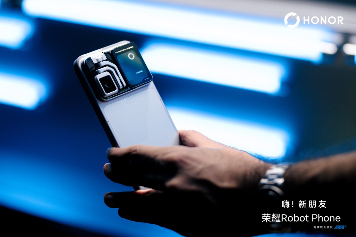 HONOR trình làng Robot Phone đầu tiên tích hợp gimbal cơ học, nâng tầm quay phim chuyên nghiệp 4 HONOR trình làng Robot Phone đầu tiên tích hợp gimbal cơ học, nâng tầm quay phim chuyên nghiệp - IMG 3084