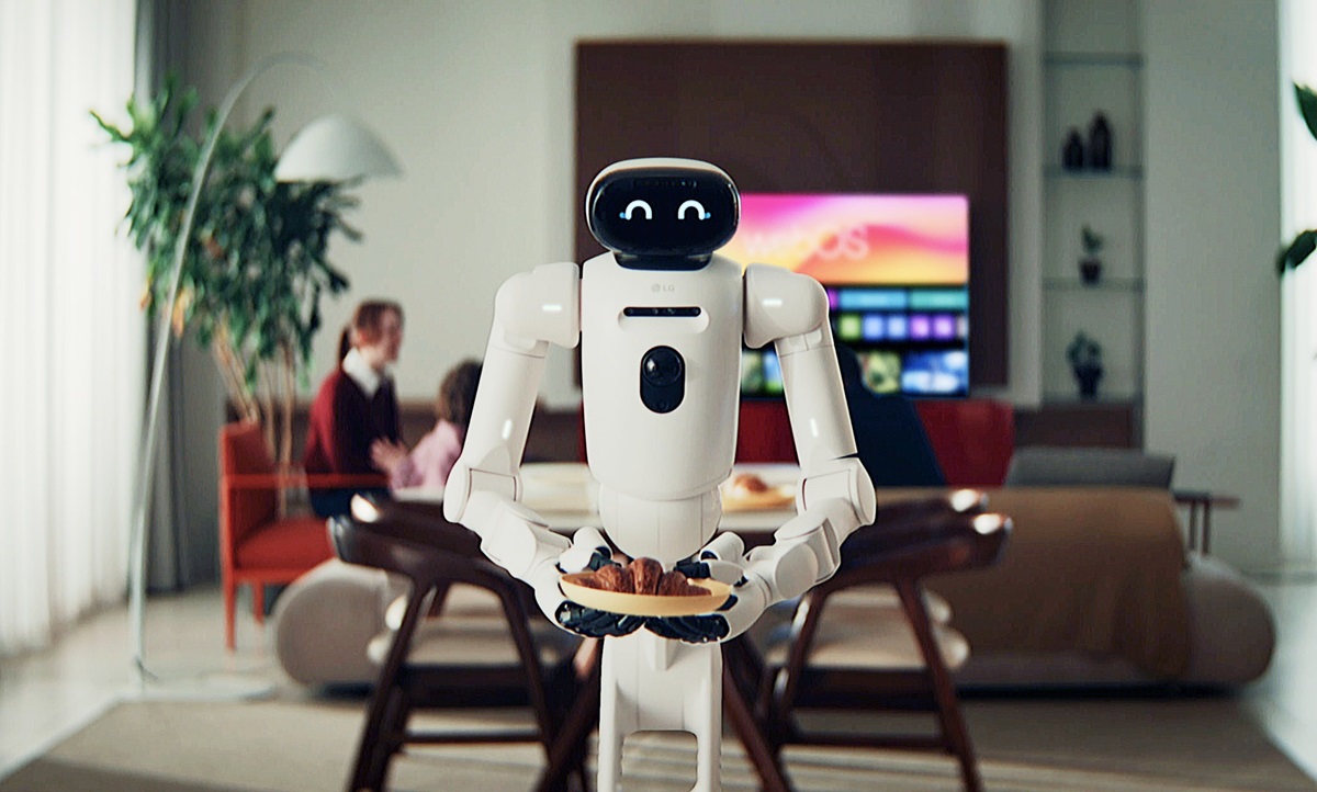 LG nhận 17 giải thưởng về thiết kế tại IDEA 2026 - Robot quản gia LG CLOiD™ có khả năng hỗ trợ các công việc thường nhật trong gia dình và tương tác với người dùng thông qua nhiều biểu cảm khuôn mặt