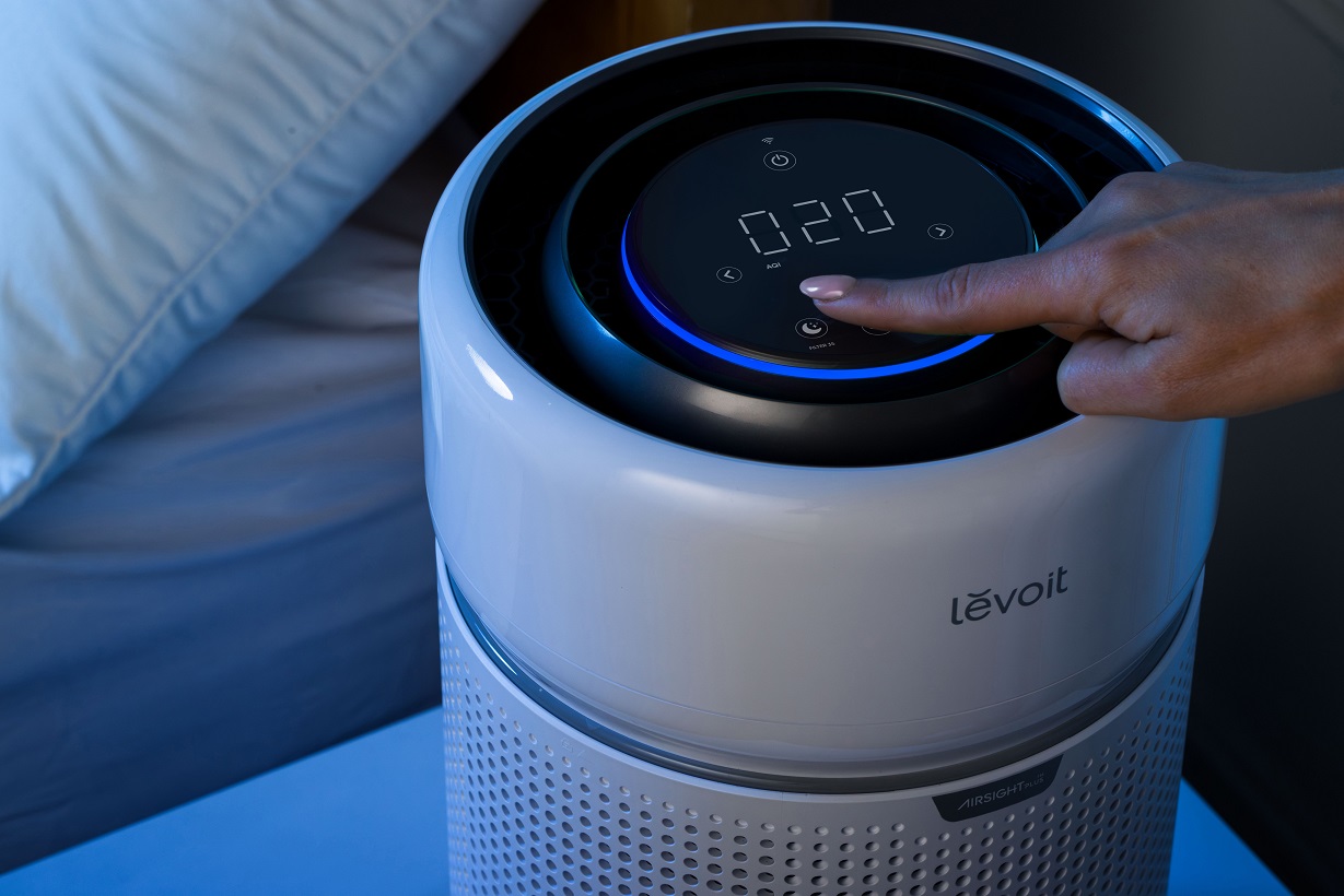 Levoit Eleva 300X, máy lọc không khí AI thế hệ mới của Levoit 3 Levoit Eleva 300X, máy lọc không khí AI thế hệ mới của Levoit - Eleva 300X Lifestyle 3