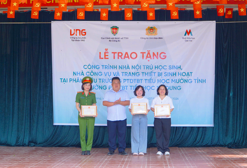 4 tỷ đồng cải thiện điều kiện học tập, sinh hoạt tại xã vùng xa tỉnh Điện Biên 1 4 tỷ đồng cải thiện điều kiện học tập, sinh hoạt tại xã vùng xa tỉnh Điện Biên - IMG 2858