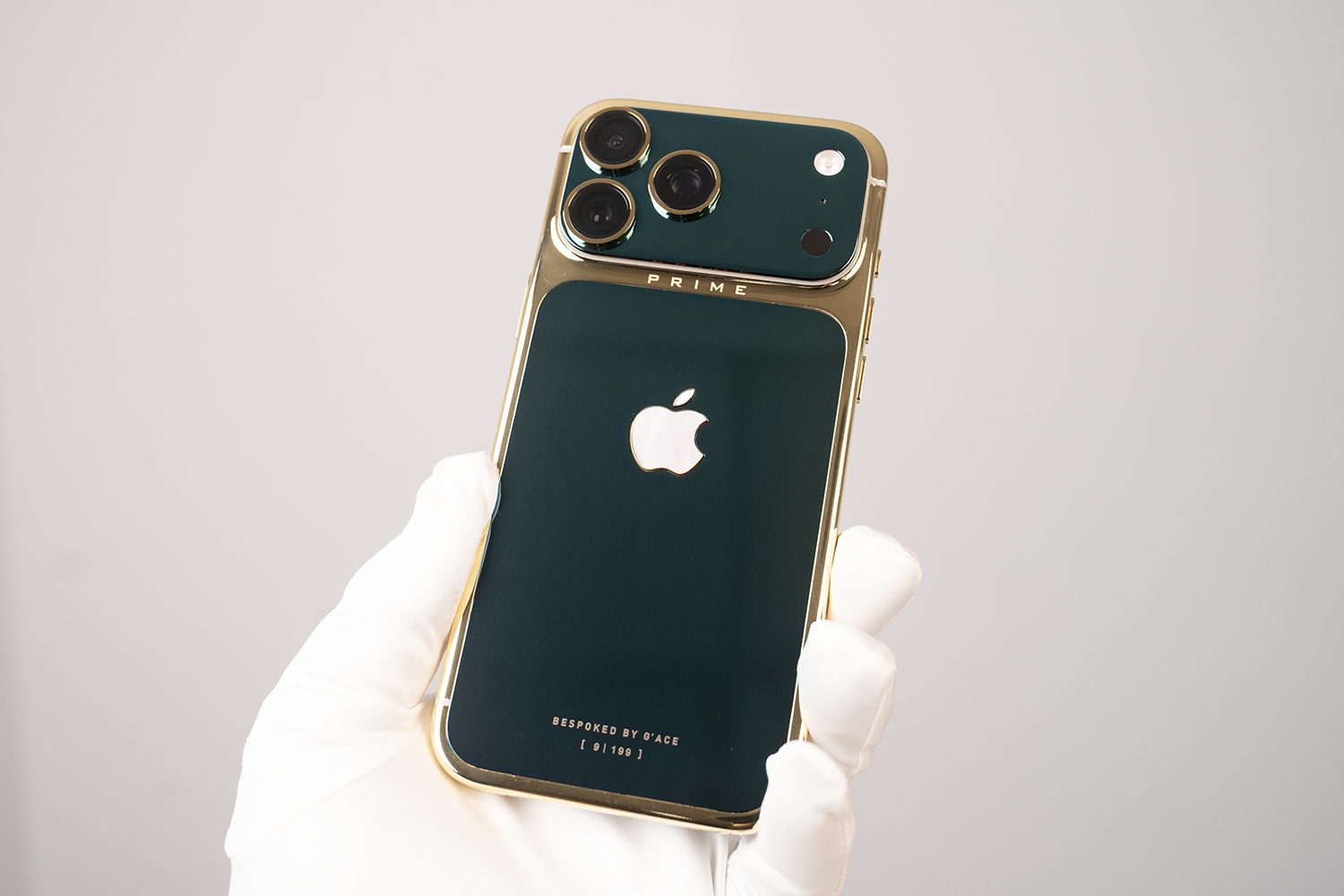 iPhone 18 Pro Max PRIME MASTER DIAMOND - 0.79 CT, iPhone xa xỉ đắt giá đã ra mắt 5 iPhone 18 Pro Max PRIME MASTER DIAMOND - 0.79 CT, iPhone xa xỉ đắt giá đã ra mắt - iphone 18 pro max prime master diamond g ace 03
