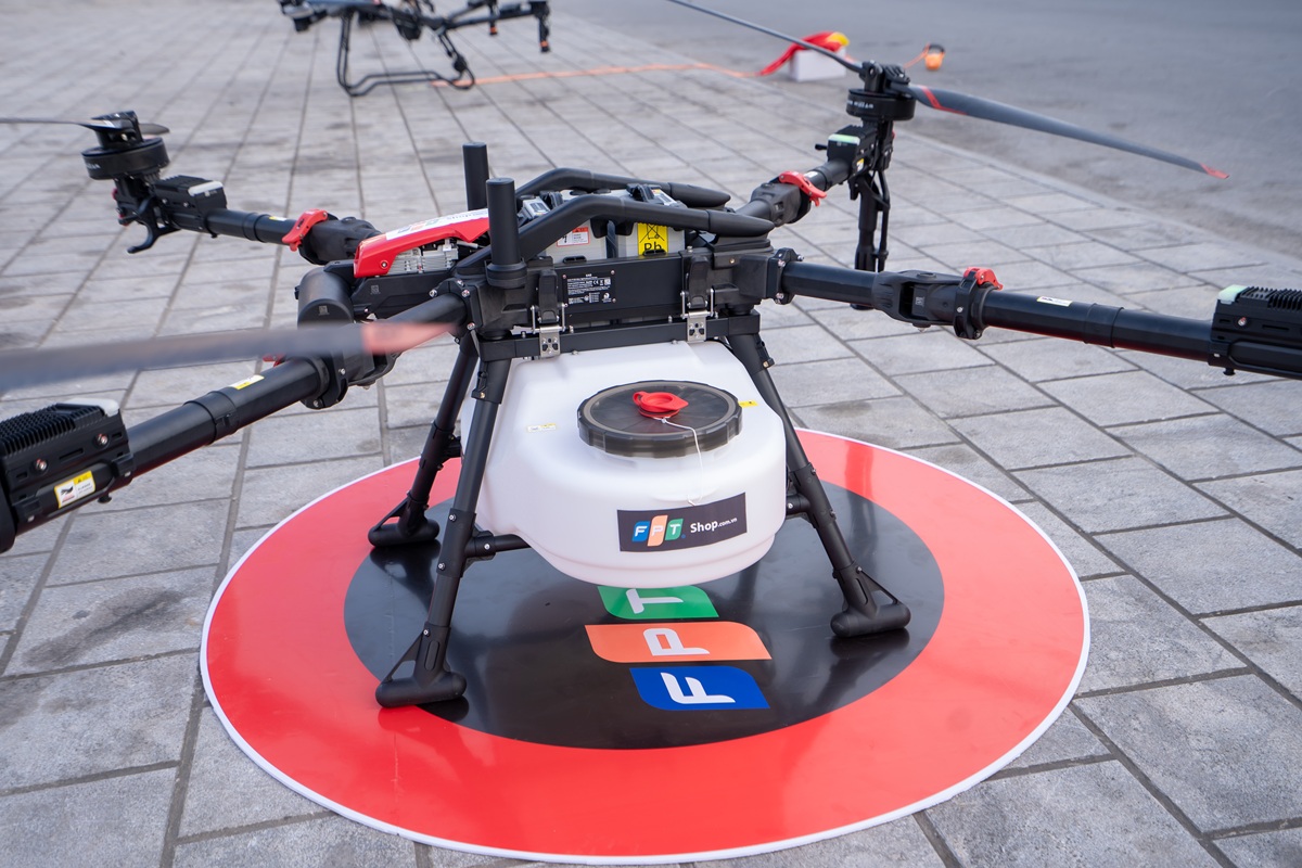 FPT Shop và tỉnh Điện Biên hợp tác triển khai mô hình UAV, hỗ trợ nông dân hướng đến canh tác hiện đại - 11
