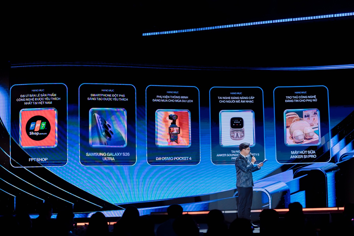 FPT Shop là “Đại lý bán lẻ sản phẩm công nghệ được yêu thích tại Việt Nam” tại Better Choice Awards 2026 - 2 8
