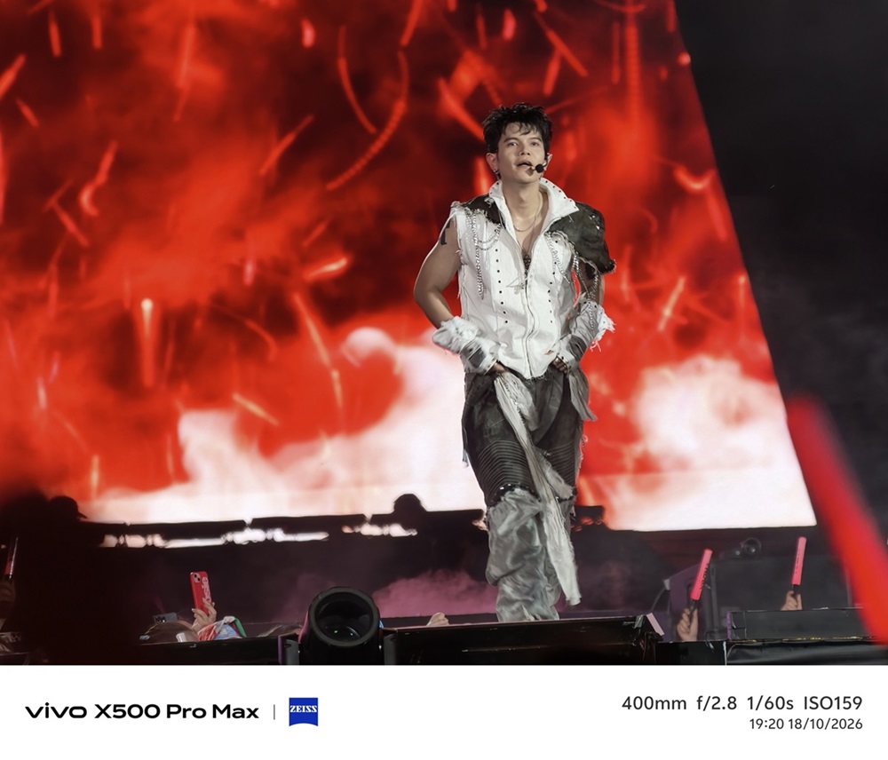 vivo X500 Series - một chiếc concert phone bắt trọn Anh Trai Vượt Ngàn Chông Gai 2026 2 vivo X500 Series - một chiếc concert phone bắt trọn Anh Trai Vượt Ngàn Chông Gai 2026 - Copy of IMG 20261018 230845