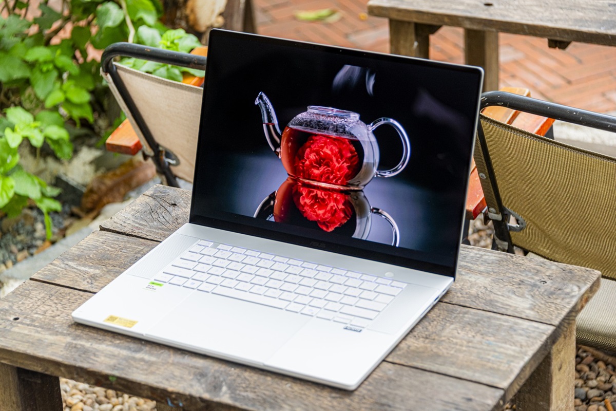 ASUS mở bán laptop đồ họa ProArt P16 với RTX Spark chuyên cho Agentic AI tại Việt Nam 3 ASUS mở bán laptop đồ họa ProArt P16 với RTX Spark chuyên cho Agentic AI tại Việt Nam - DSC6384
