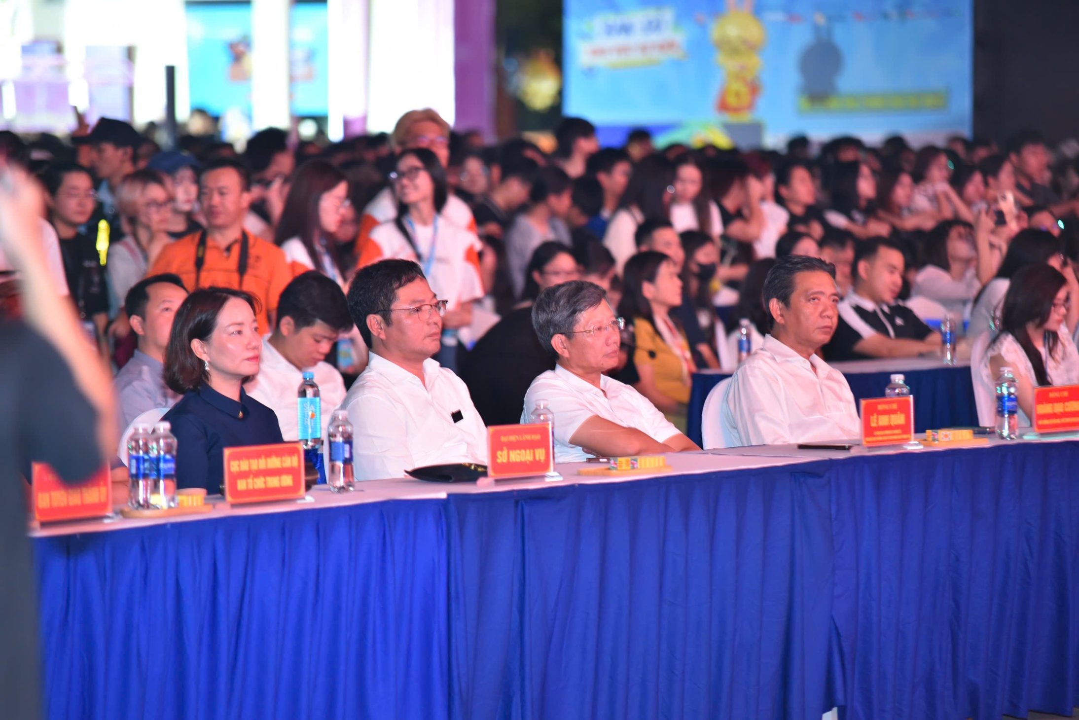 VNGGames phối hợp UBND thành phố Hải Phòng tổ chức Games ON, làm sáng thêm cho kinh tế đêm cho thành phố Cảng 1 VNGGames phối hợp UBND thành phố Hải Phòng tổ chức Games ON, làm sáng thêm cho kinh tế đêm cho thành phố Cảng - IMG 3486