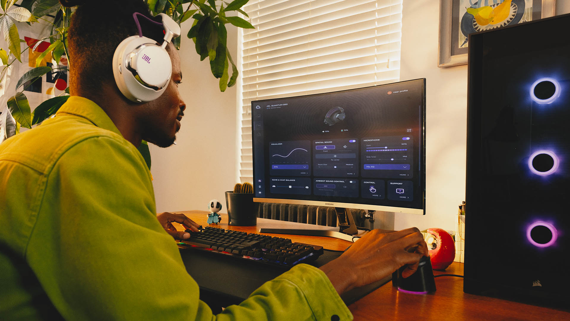 JBL QuantumENGINE - nền tảng phần mềm gaming tích hợp công nghệ JBL Quantum Spatial Sound, giúp game thủ có âm thanh toàn diện -