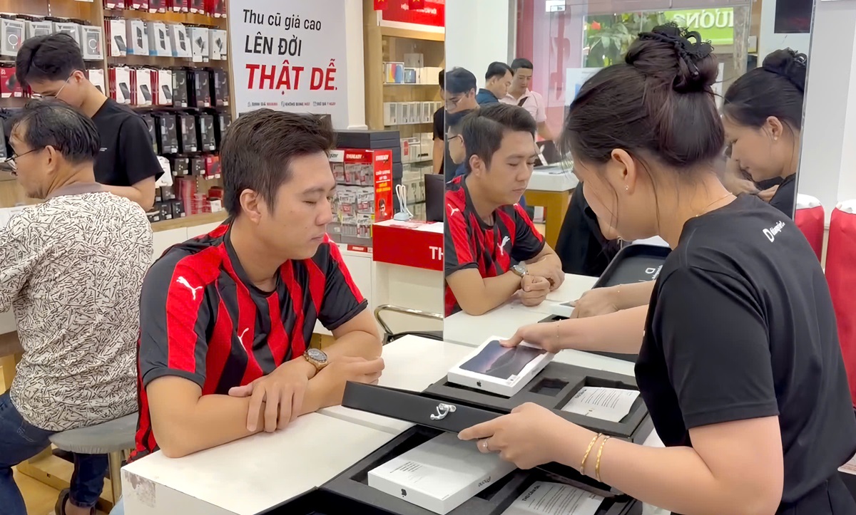 Những chiếc iPhone Duo đầu tiên đã về với khách hàng - Shop 3