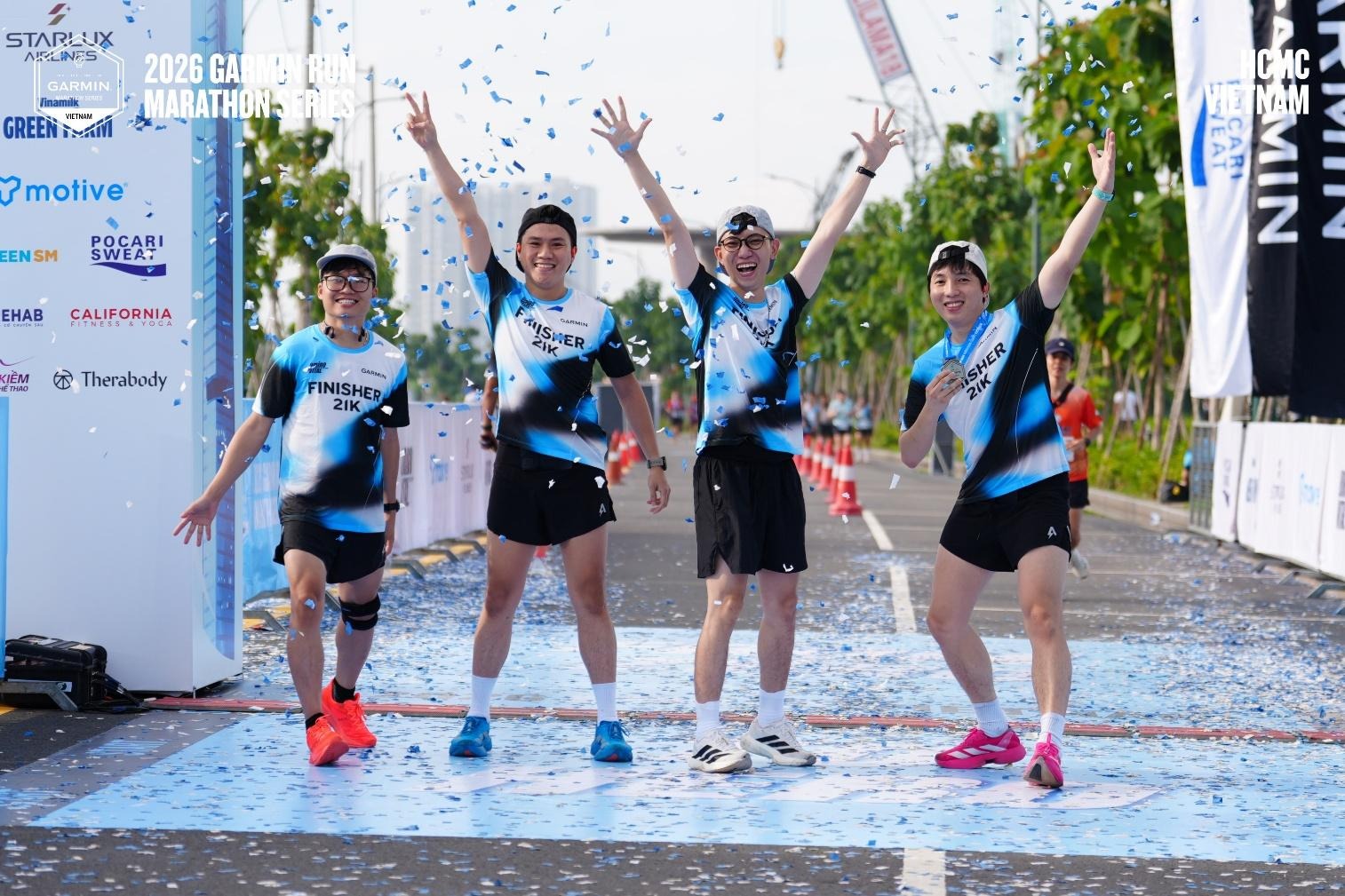 Gần 7.500 runner tham gia Garmin Run Vietnam 2026, thúc đẩy xu hướng chủ động sống khỏe, dám bắt đầu 6 Gần 7.500 runner tham gia Garmin Run Vietnam 2026, thúc đẩy xu hướng chủ động sống khỏe, dám bắt đầu - image 63